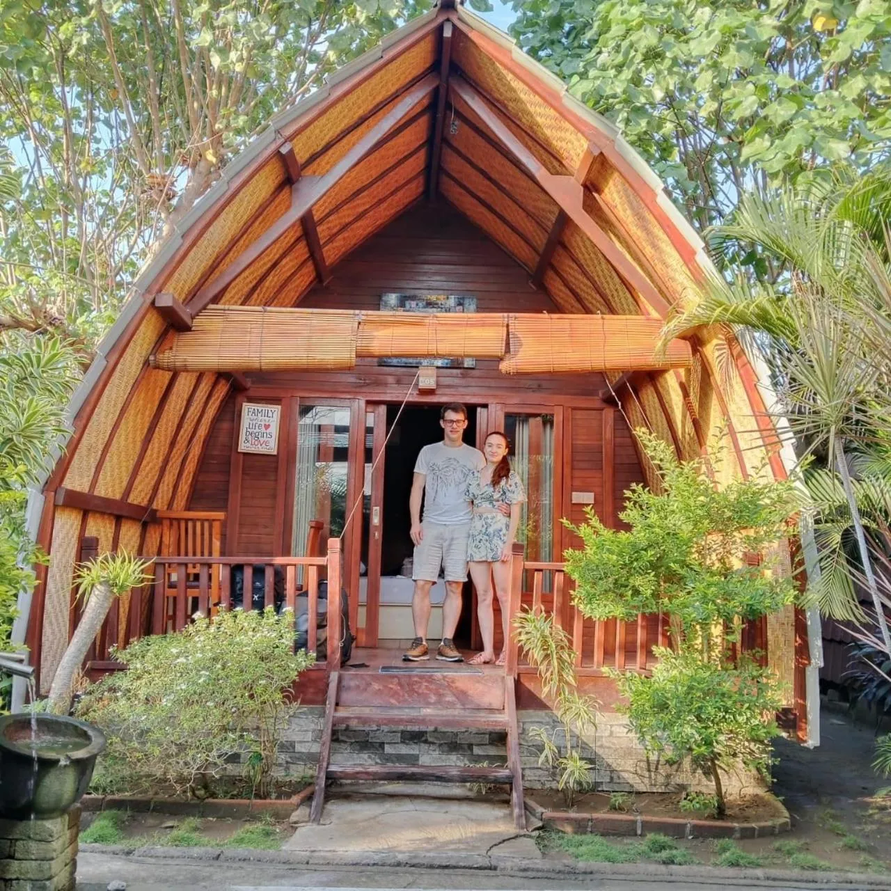 Property building in Maha Nusa Menjangan