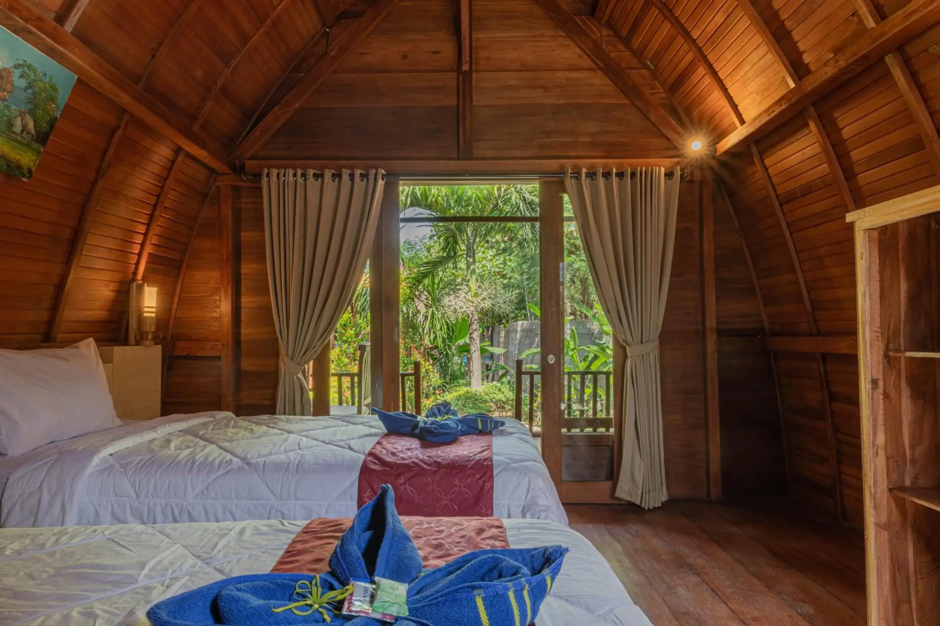 Bed in Maha Nusa Menjangan Bed in Maha Nusa Menjangan