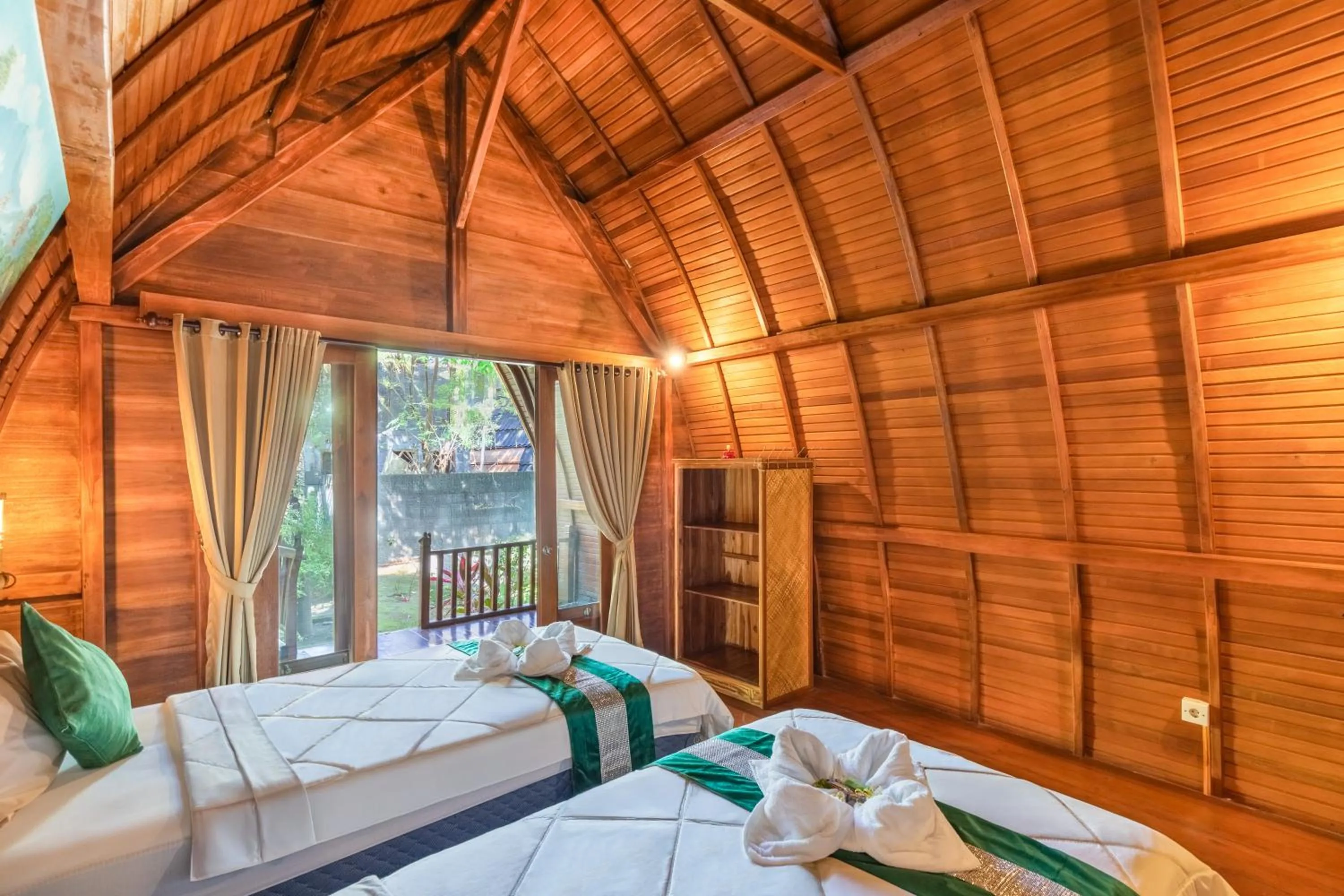 Bedroom, Bed in Maha Nusa Menjangan