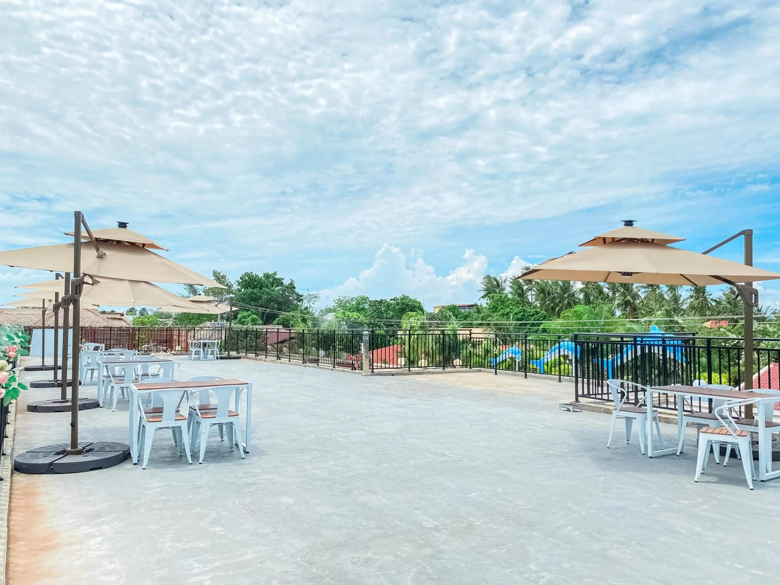 Property building in Bohol Dolphin Bay Resort