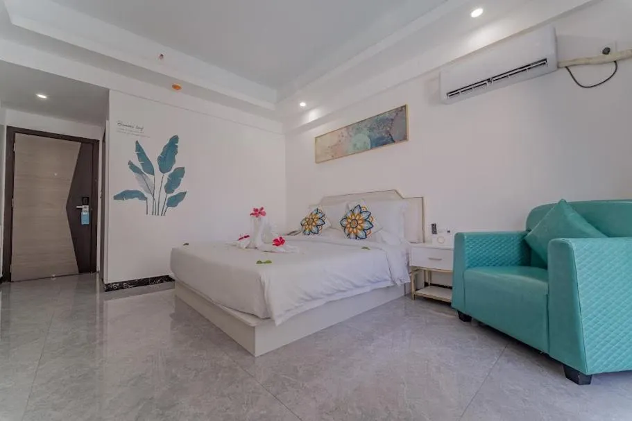 Bed in Bohol Dolphin Bay Resort