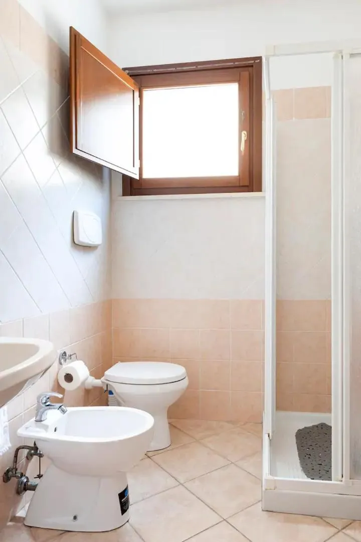 Shower in Casa Nadia - Incantevole appartamento con giardino