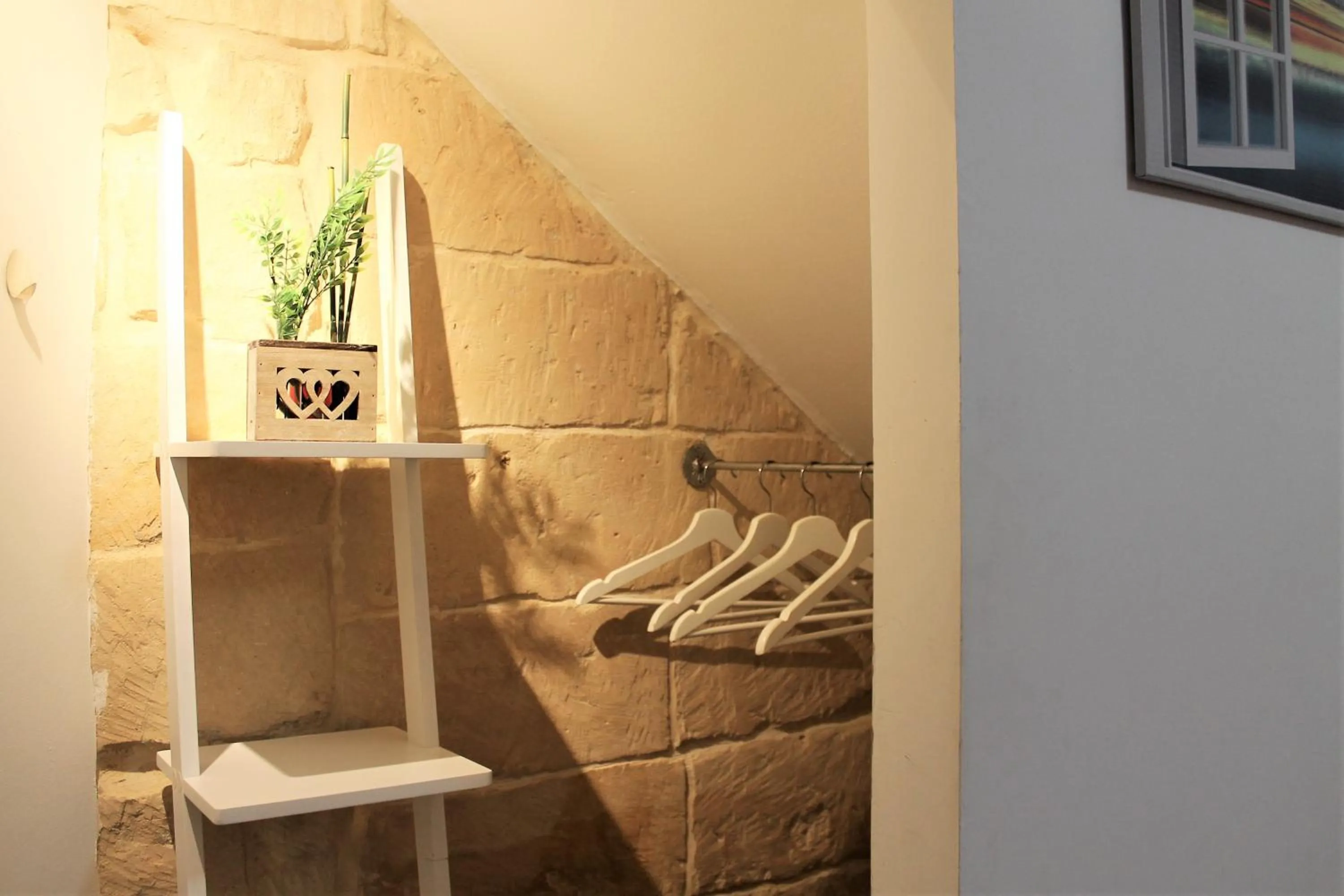 Decorative detail in White Suite B&B