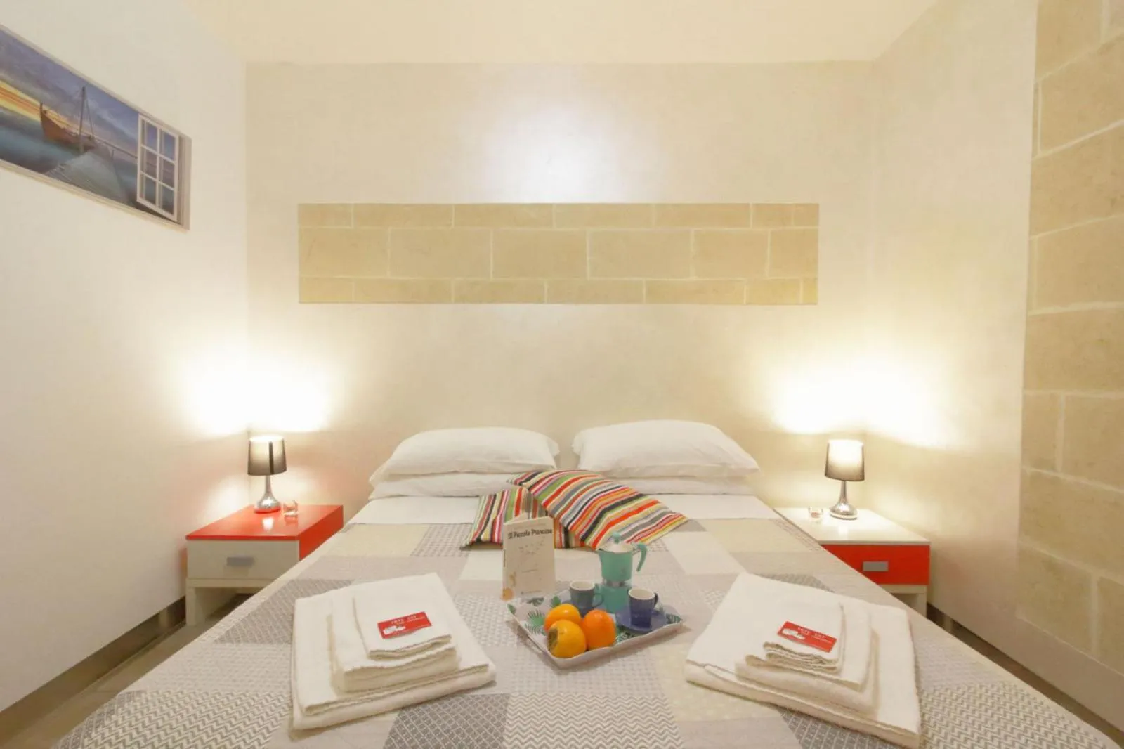 Bed in White Suite B&B