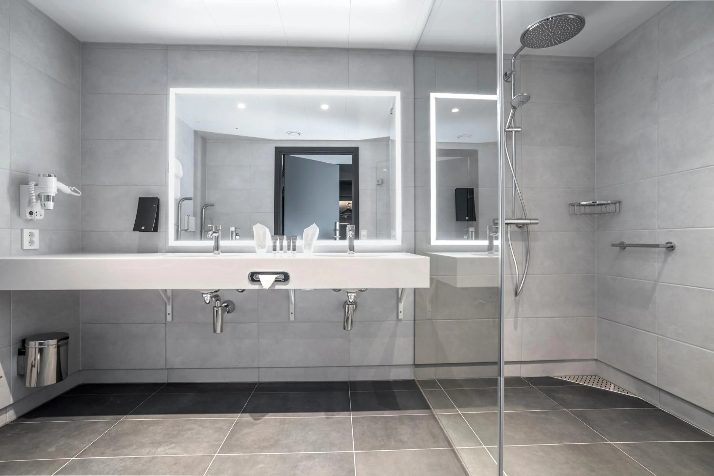 Shower in Thon Hotel Snø