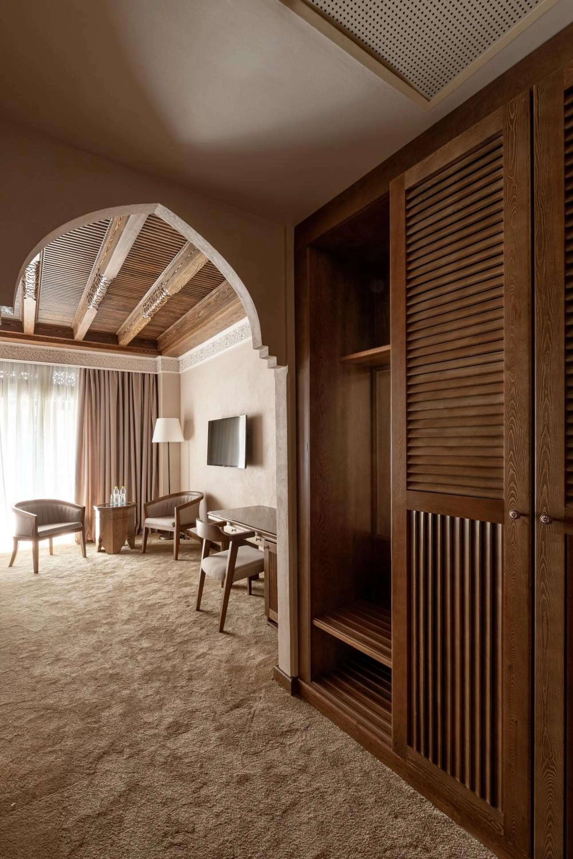 wardrobe in Kosh Havuz boutique hotel