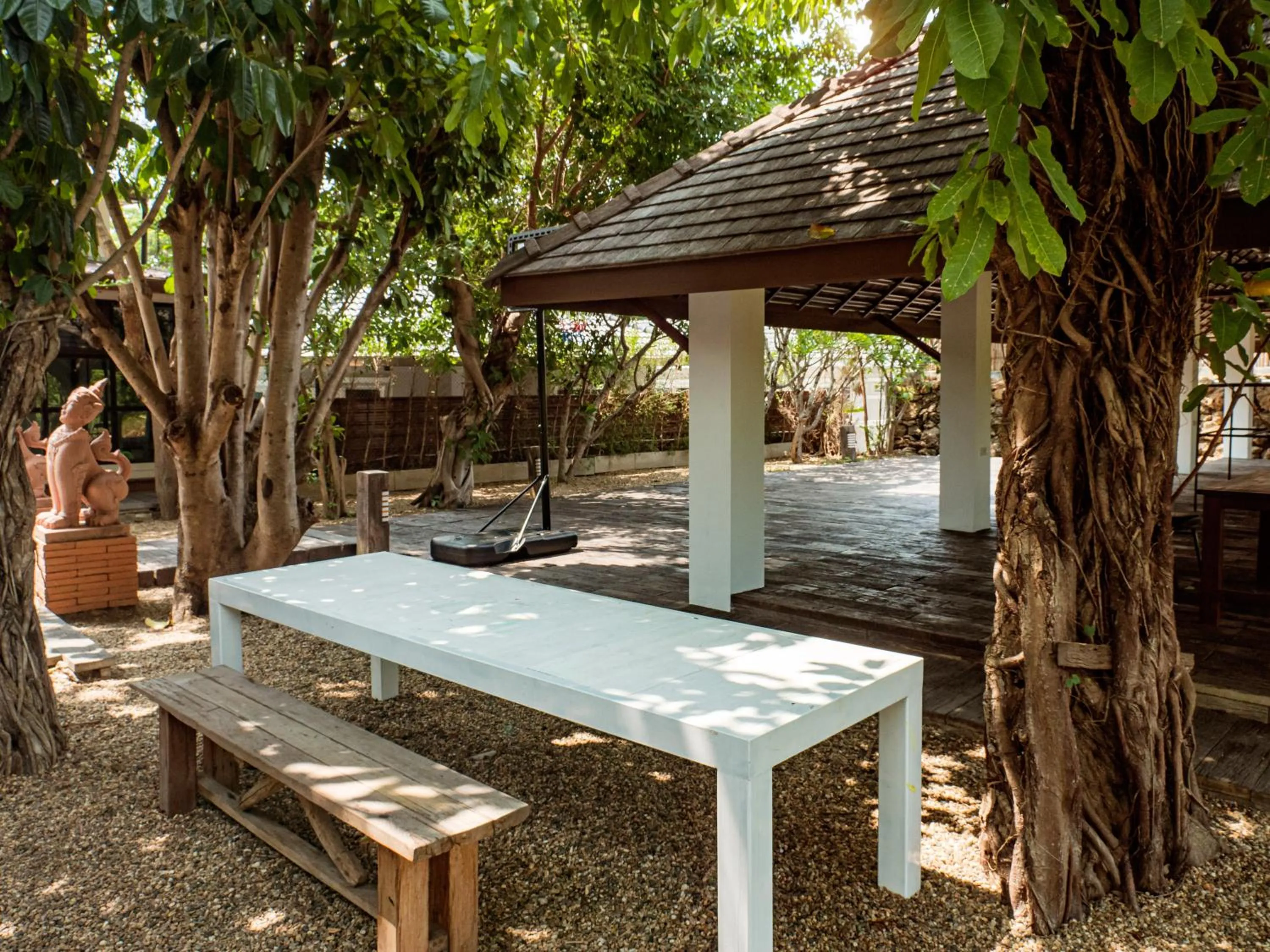 Patio in Beaver Club Homestay