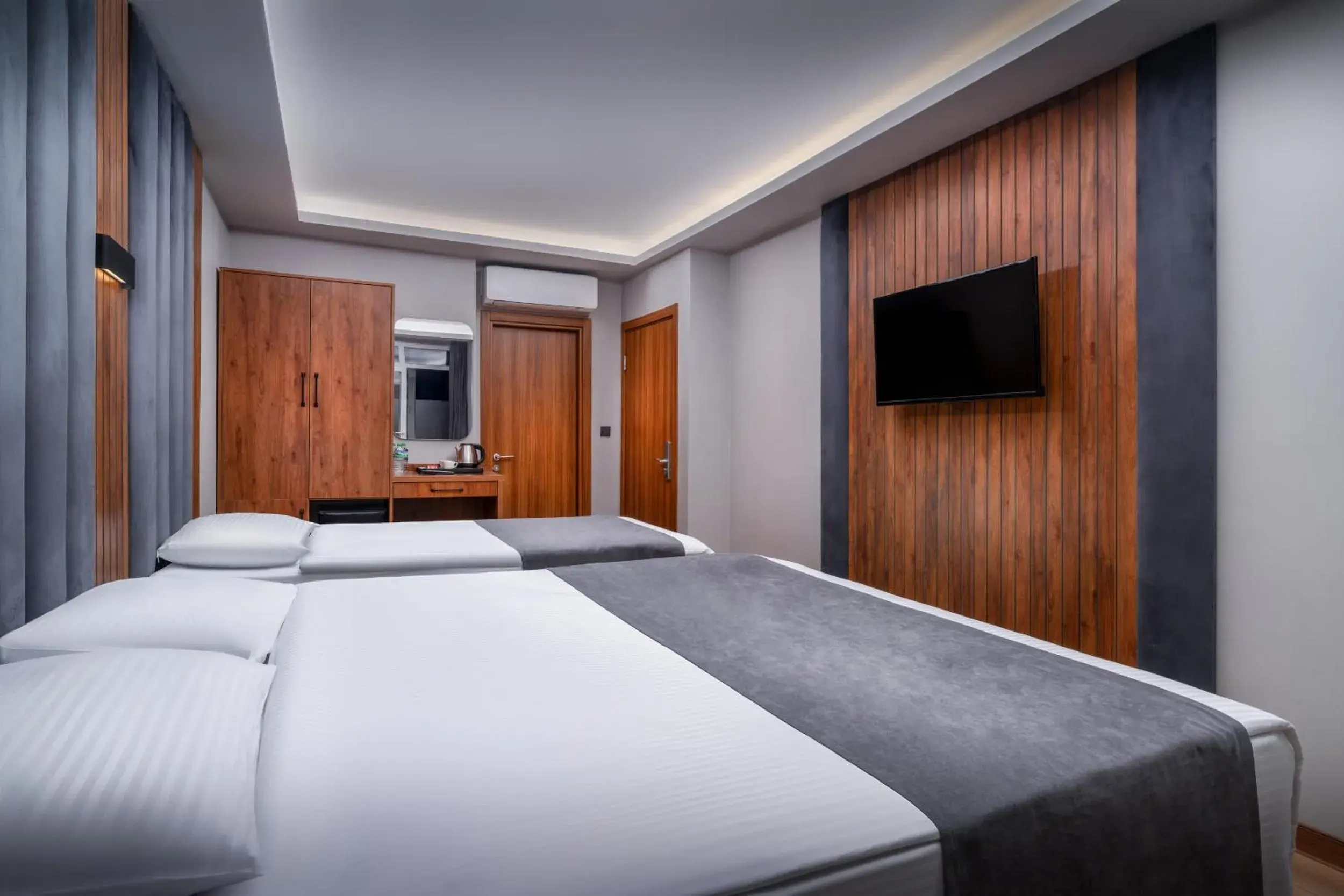 Communal lounge/ TV room, Bed in Elite Hotels Istanbul Airport Communal lounge/ TV room, Bed in Elite Hotels Istanbul Airport