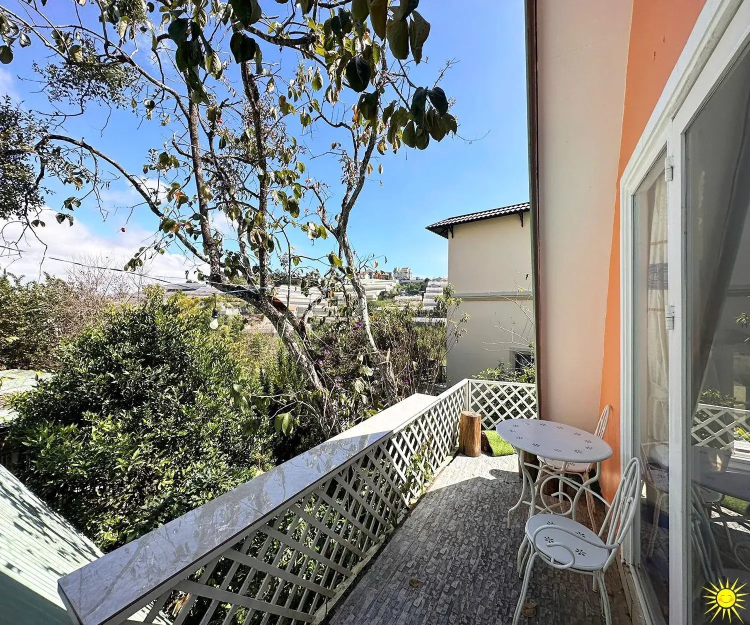 Patio in Otel Hotel Dalat Patio in Otel Hotel Dalat