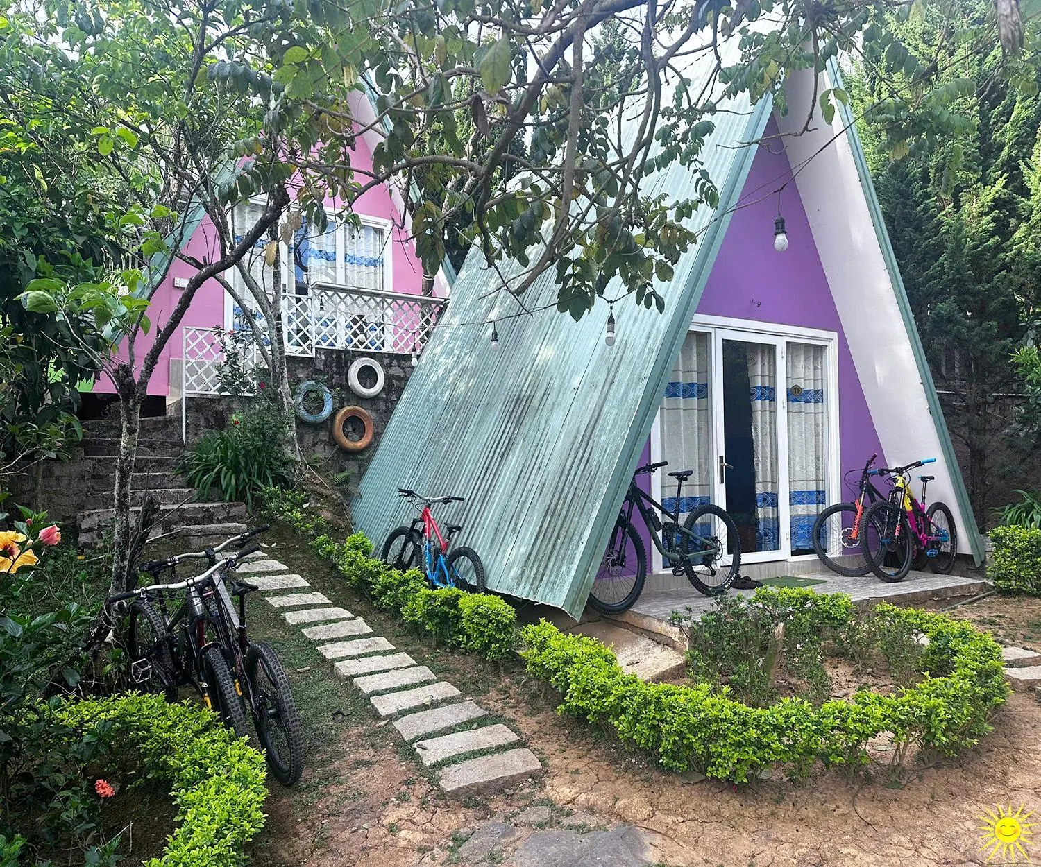 Property building in Otel Hotel Dalat