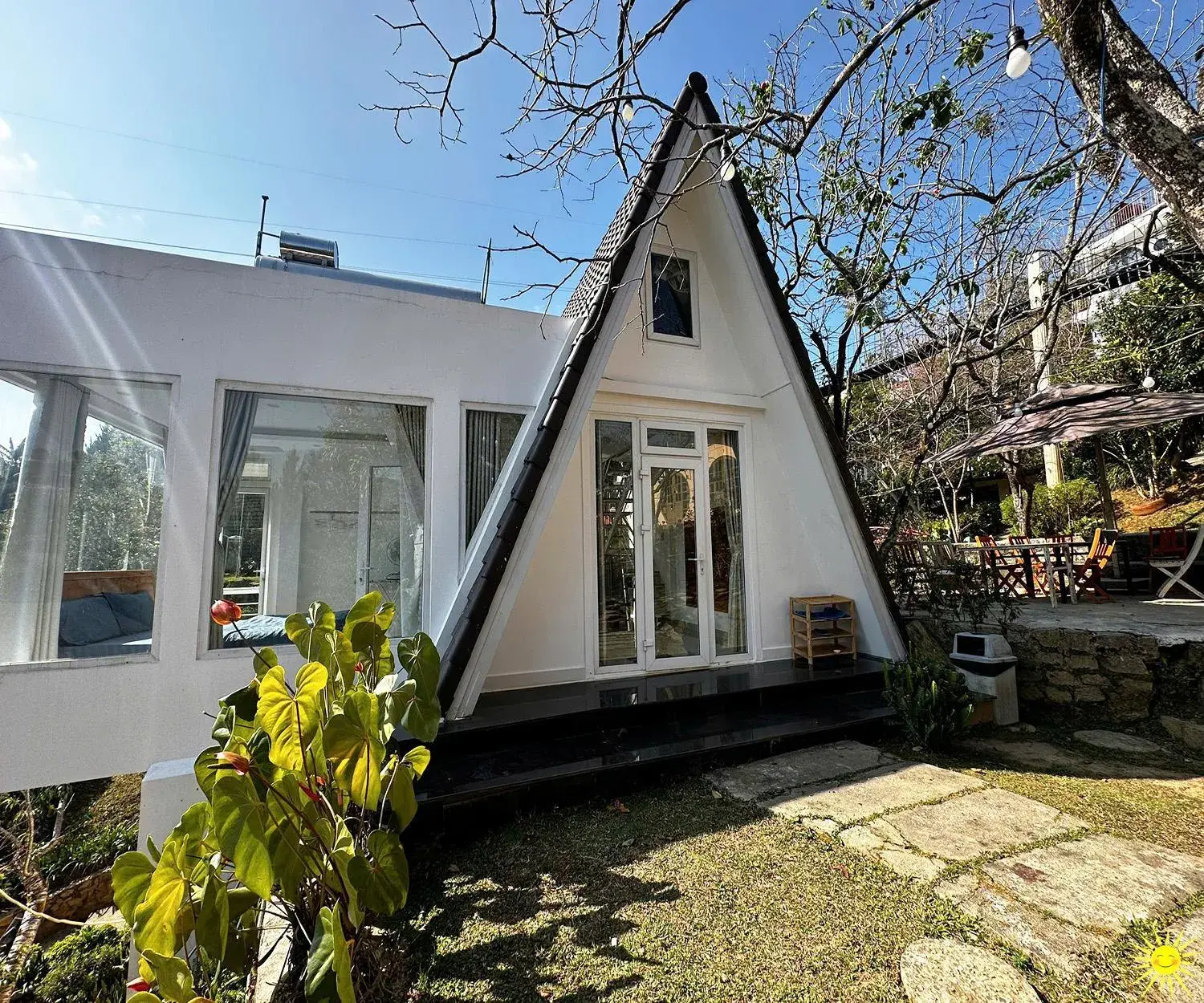 Property building in Otel Hotel Dalat Property building in Otel Hotel Dalat