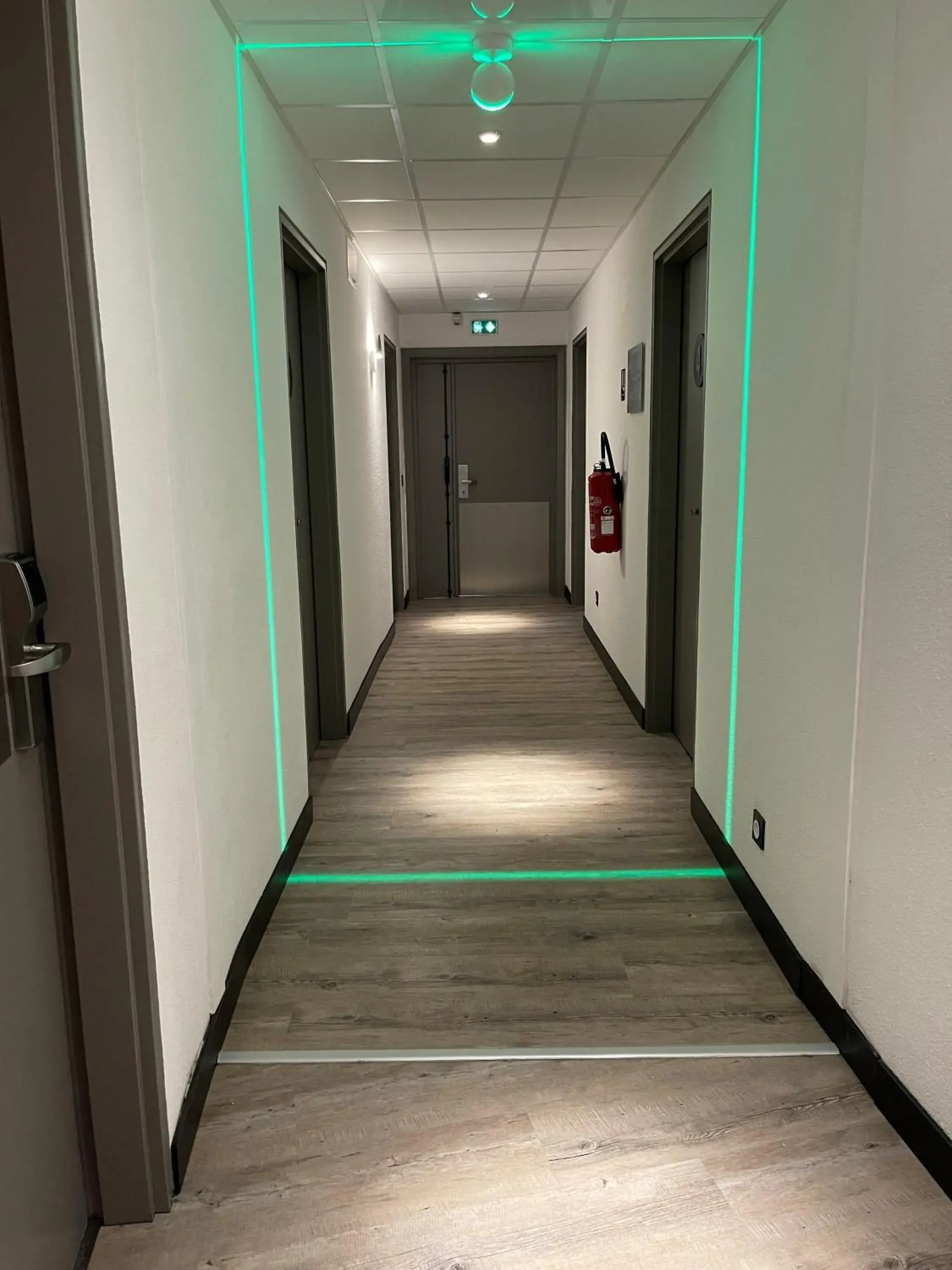 Property building in Urban Style Cannes Mouans-Sartoux Property building in Urban Style Cannes Mouans-Sartoux