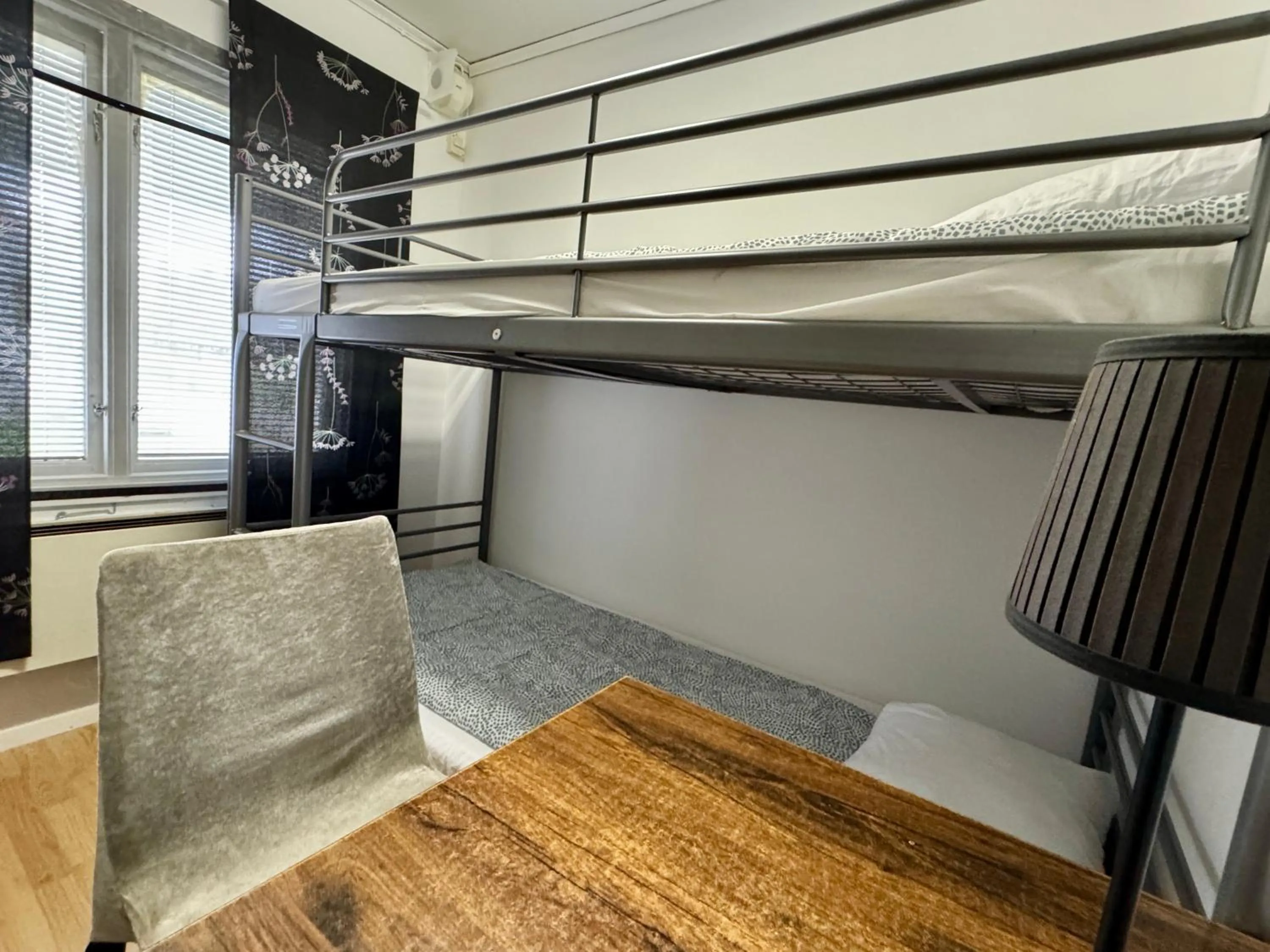 Bed in Hässlebogården Turist & Konferens