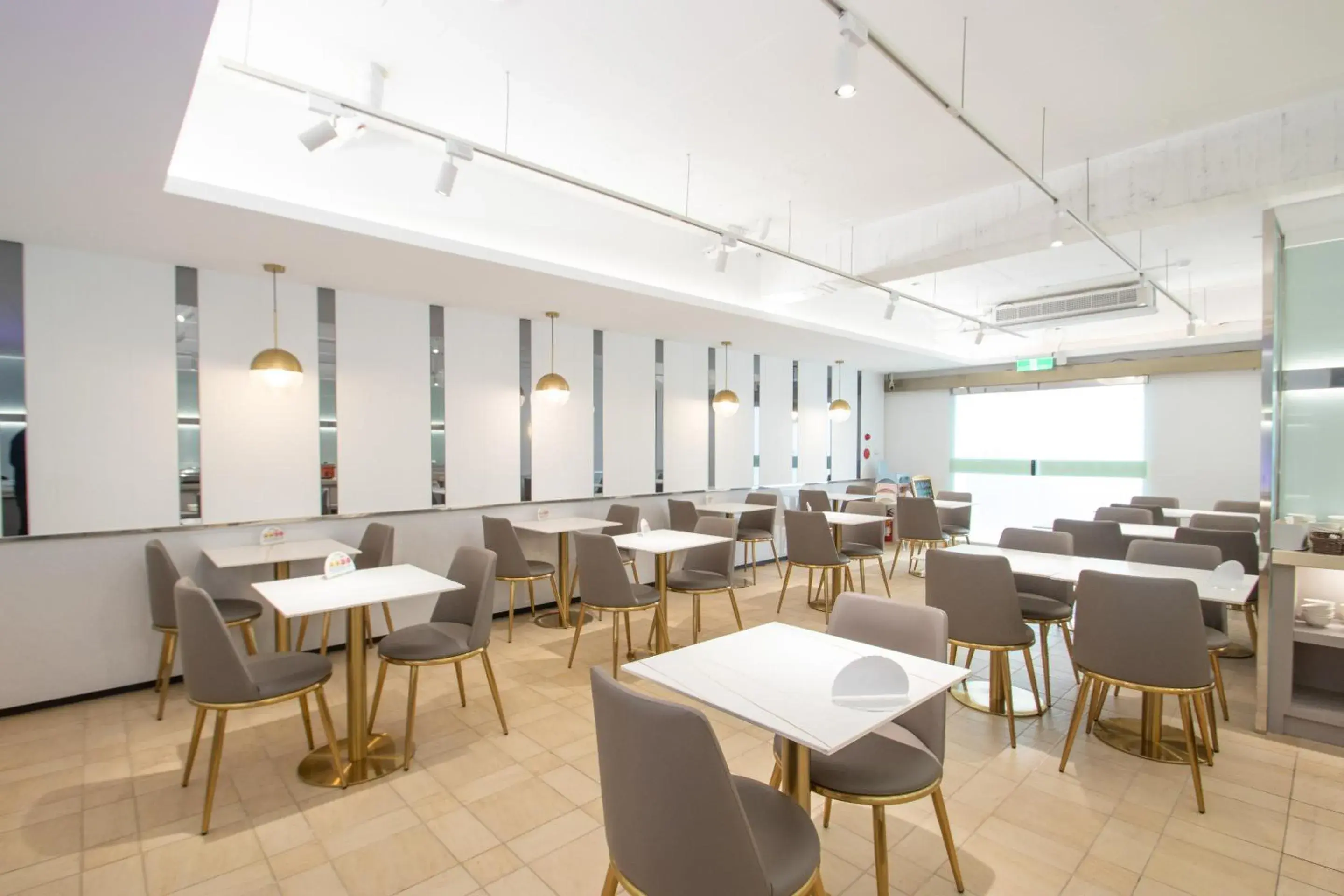 Restaurant/places to eat in 168 Motel-Zhongli Restaurant/places to eat in 168 Motel-Zhongli