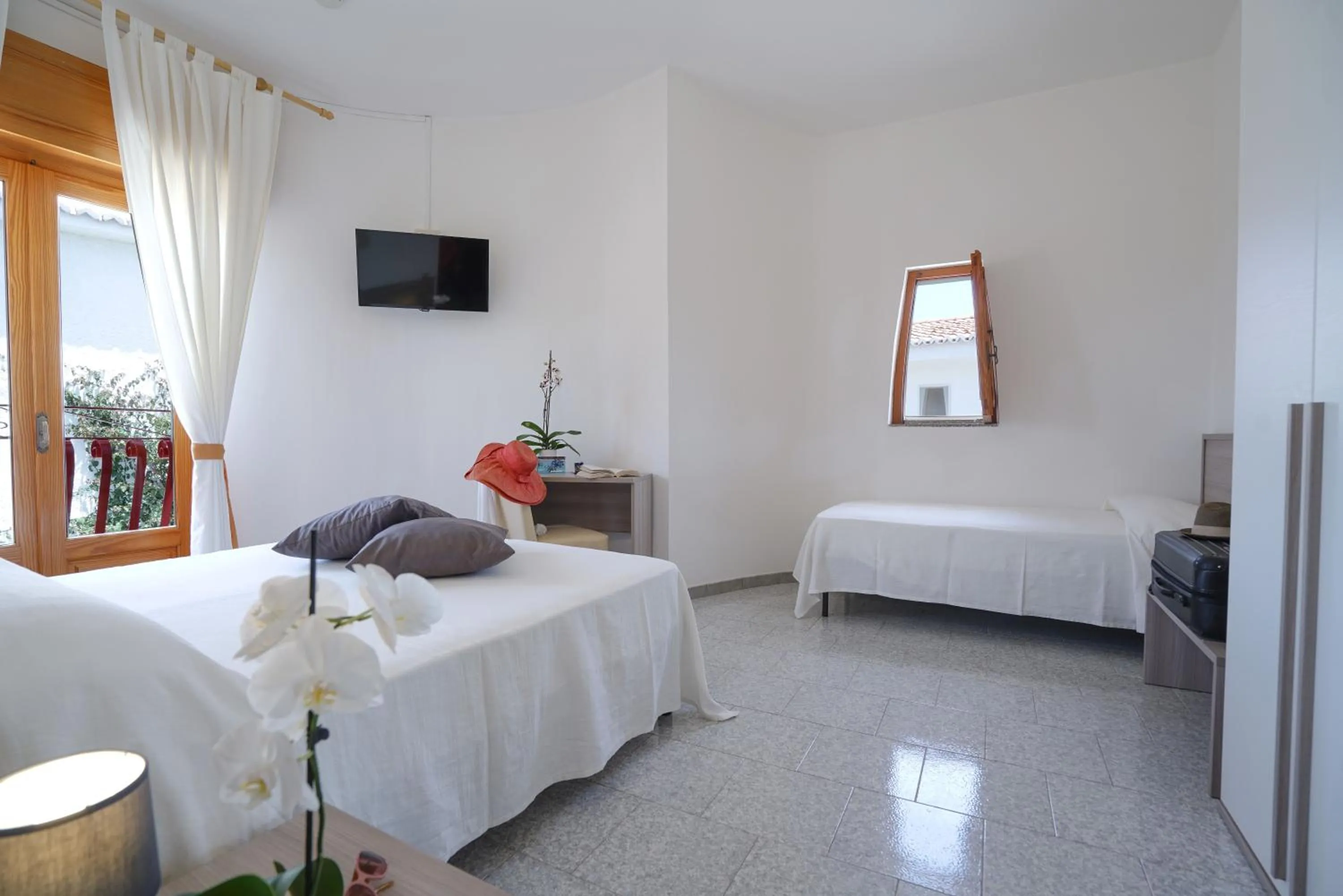 Bed in Hotel Residence Costa Azzurra