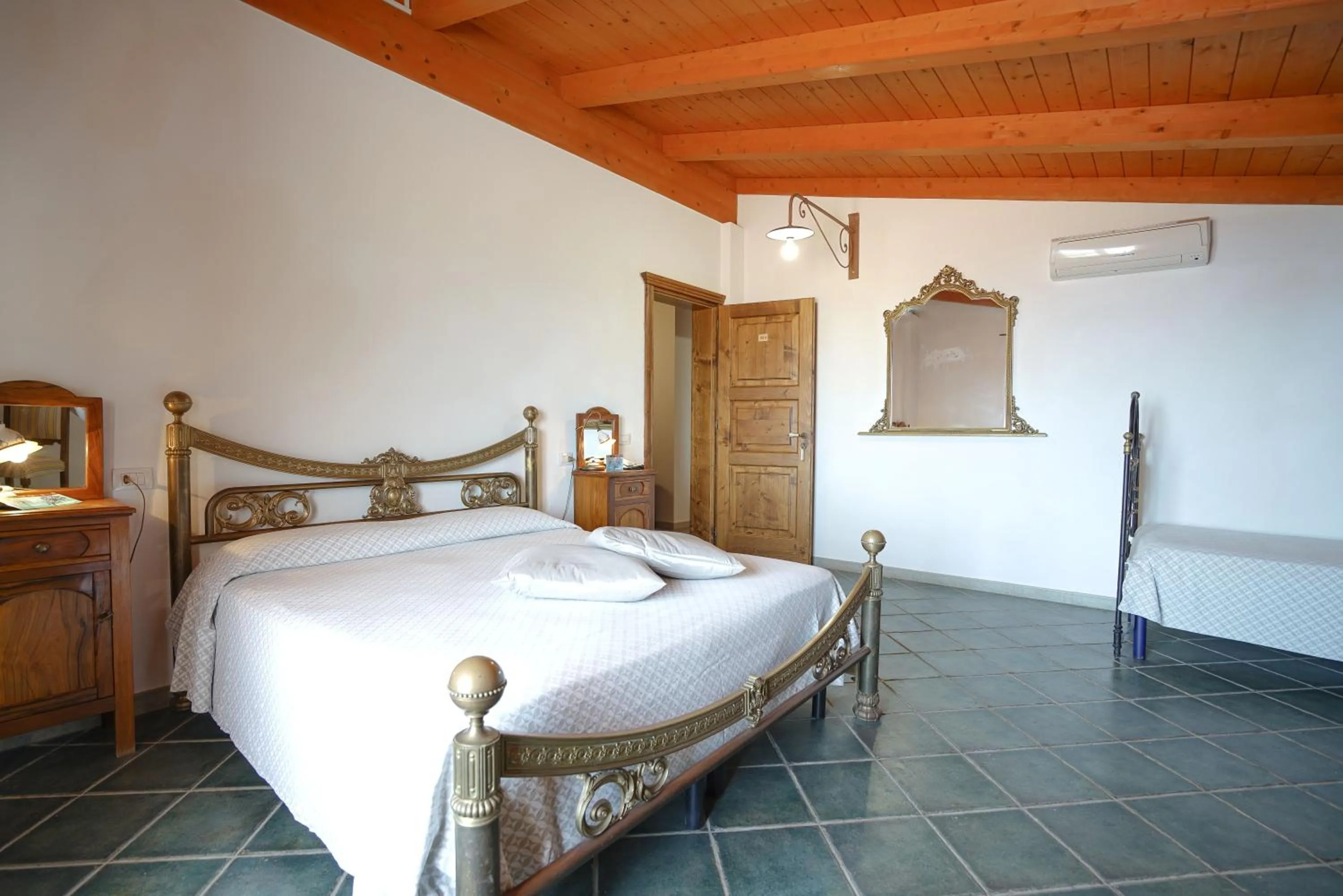 Bed in Hotel Residence Costa Azzurra