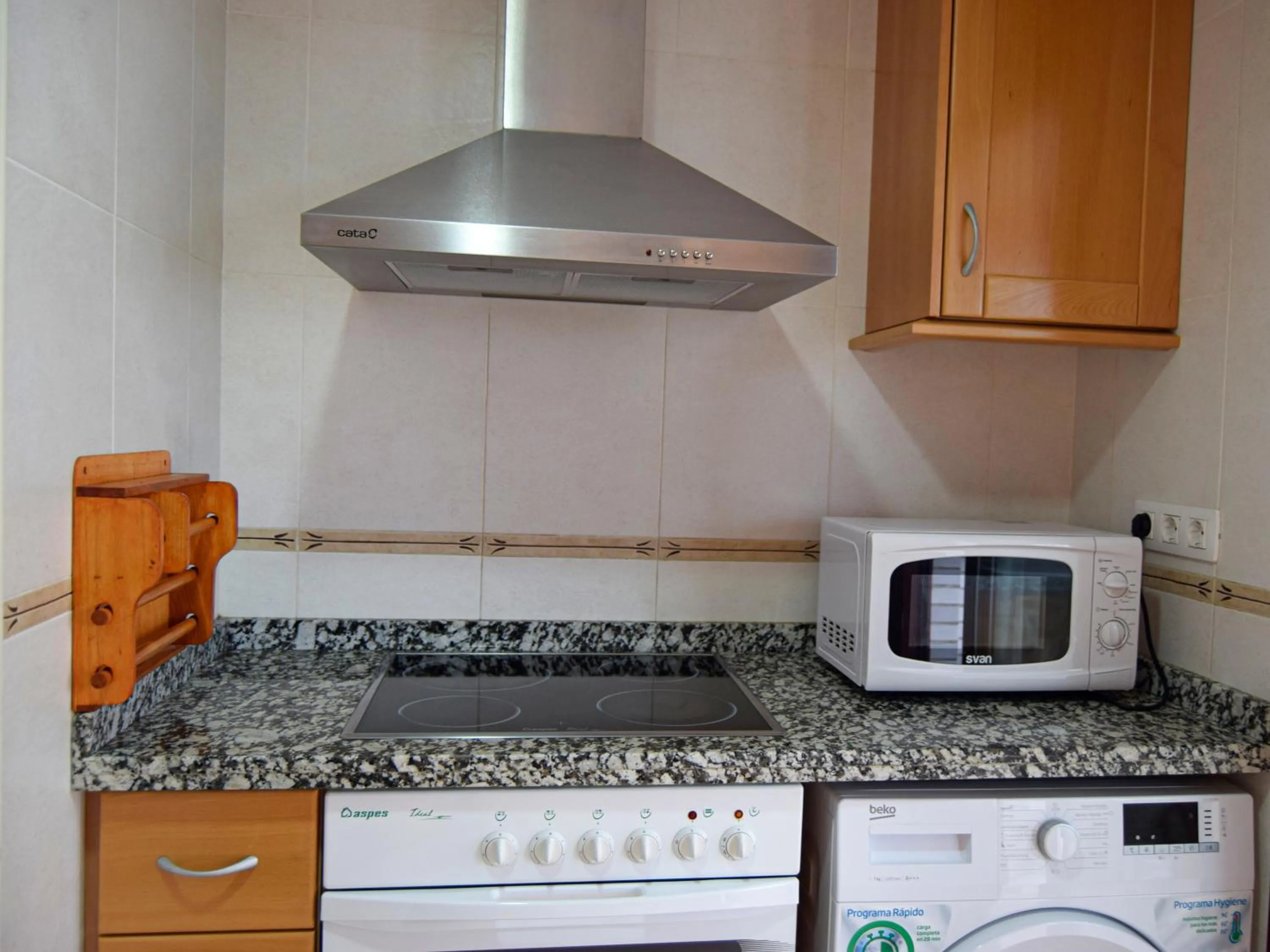 Kitchen or kitchenette in Oropesa Ciudad de Vacaciones 3000