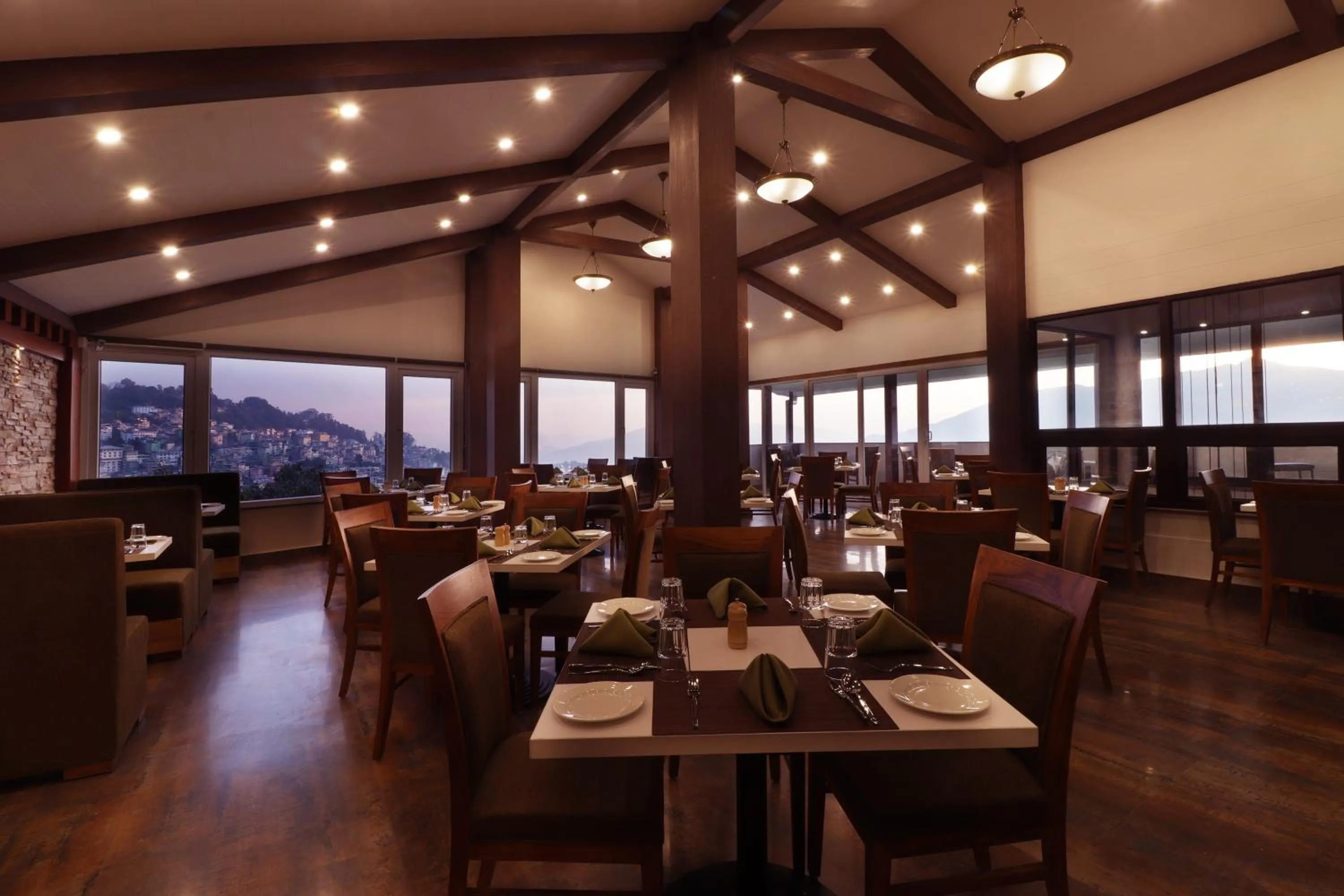 Restaurant/places to eat in Denzong Shangrila Lords Inn - Hotel & Spa