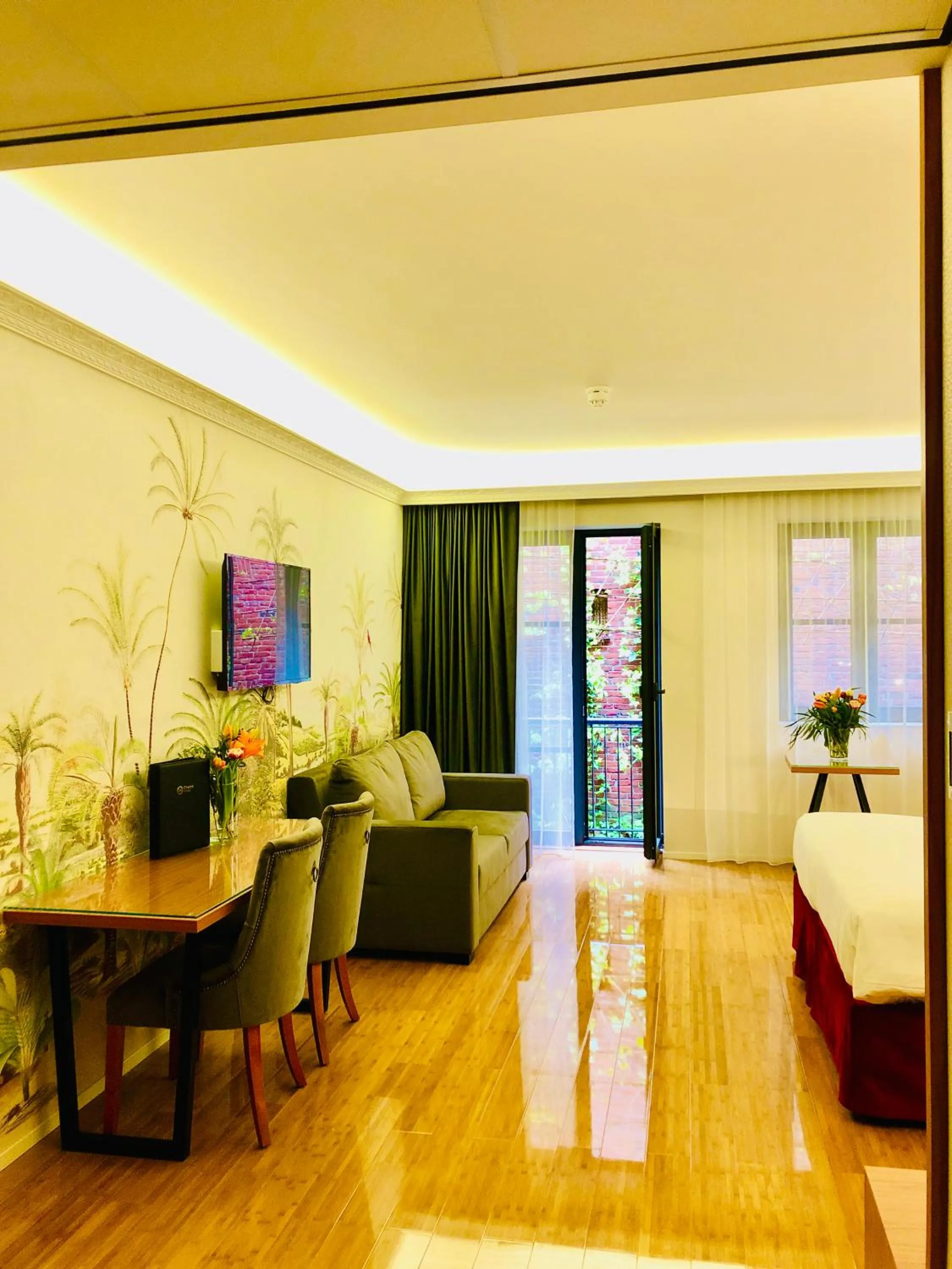 Seating area in Chasse Residency Hotel