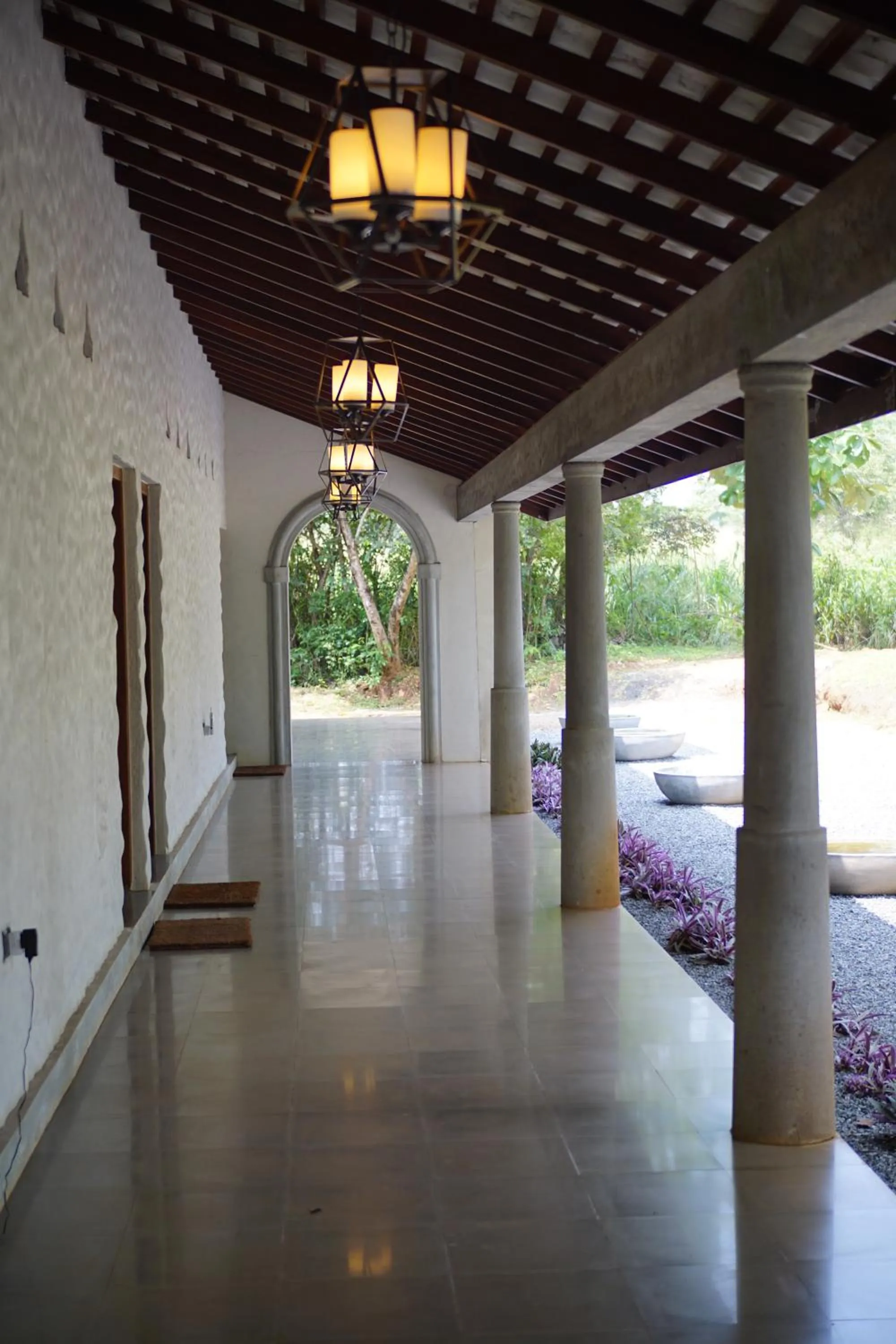 Patio in Sevanagama