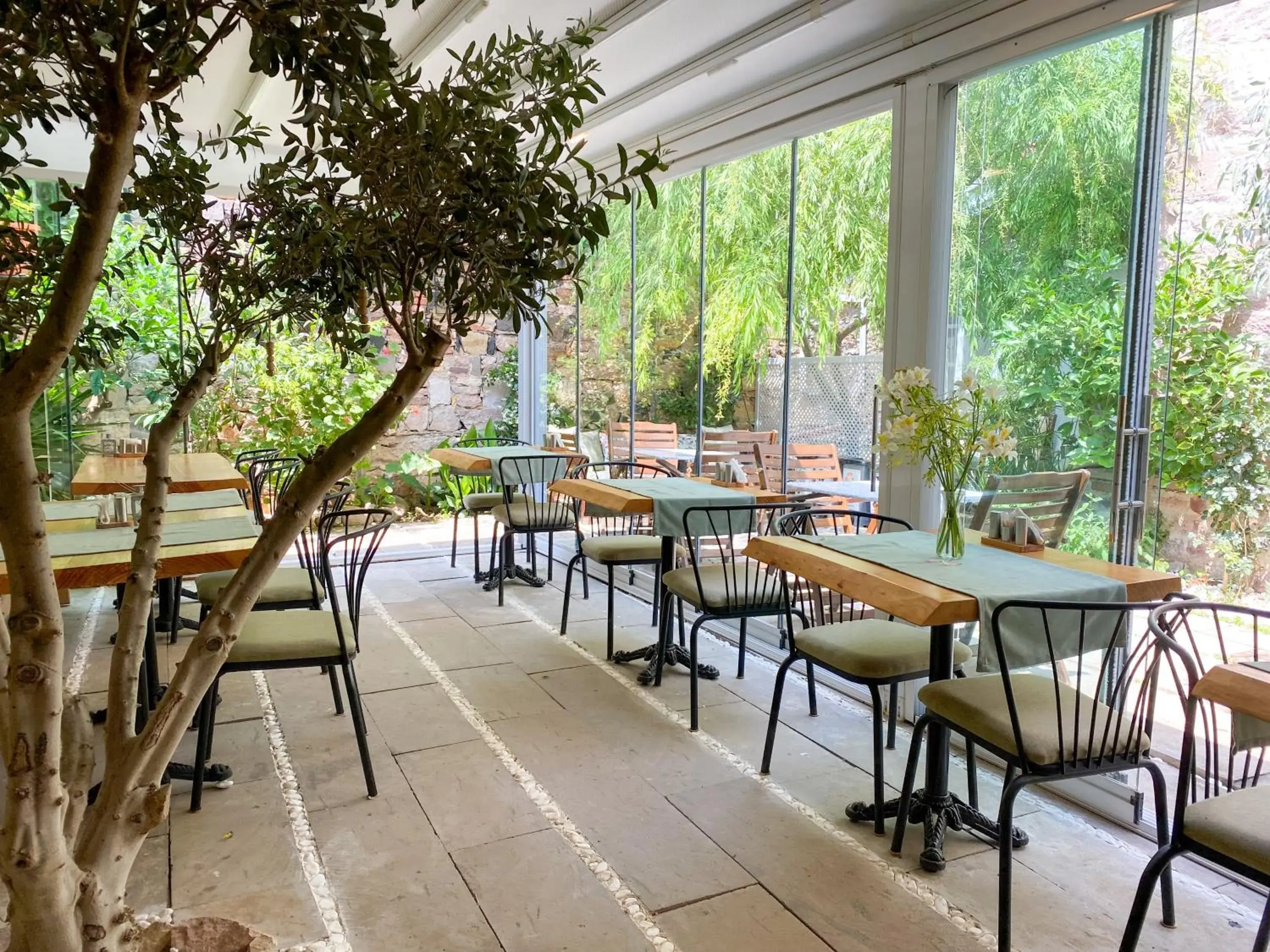 Cunda ILIOS Cunda ILIOS