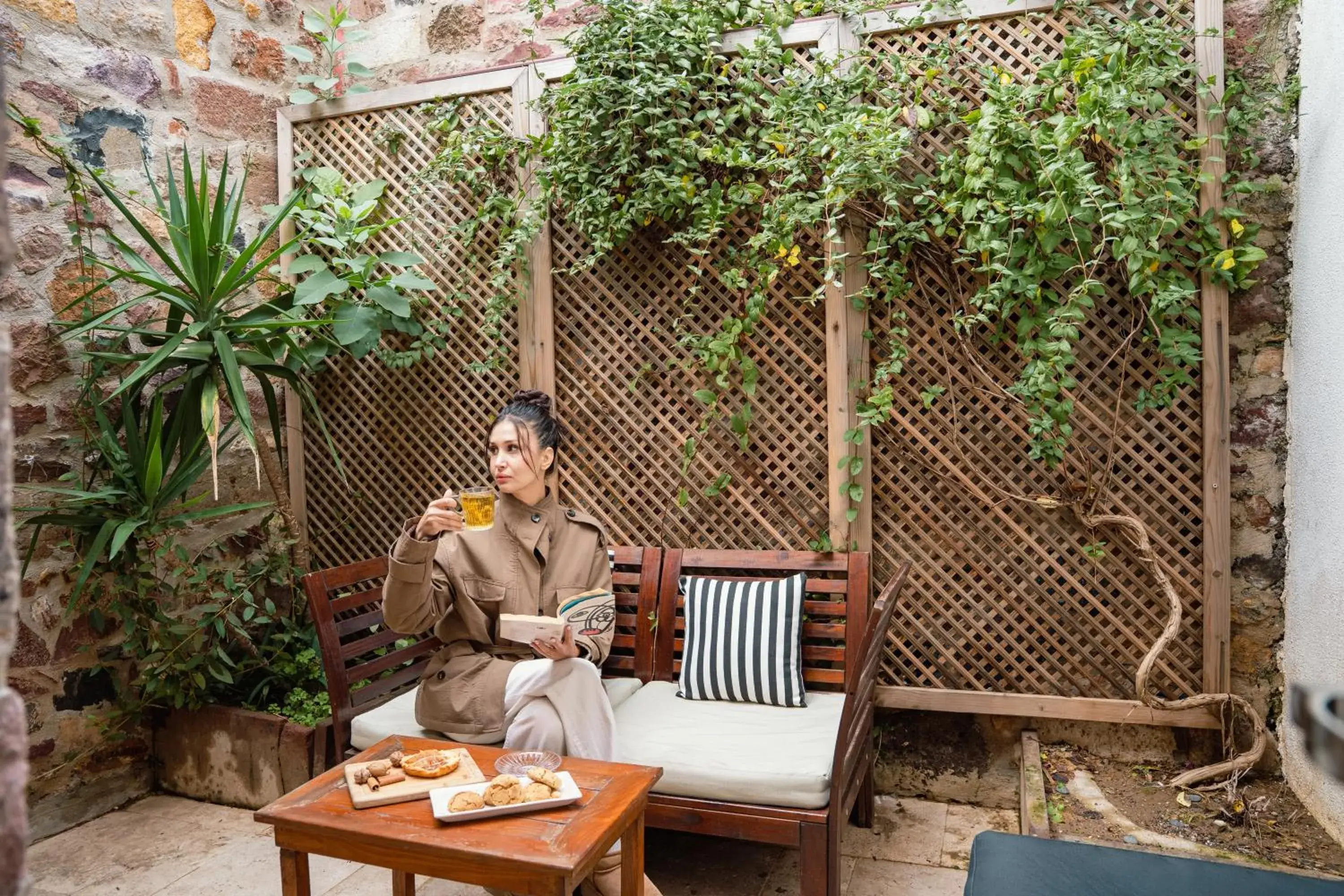 Cunda ILIOS Cunda ILIOS