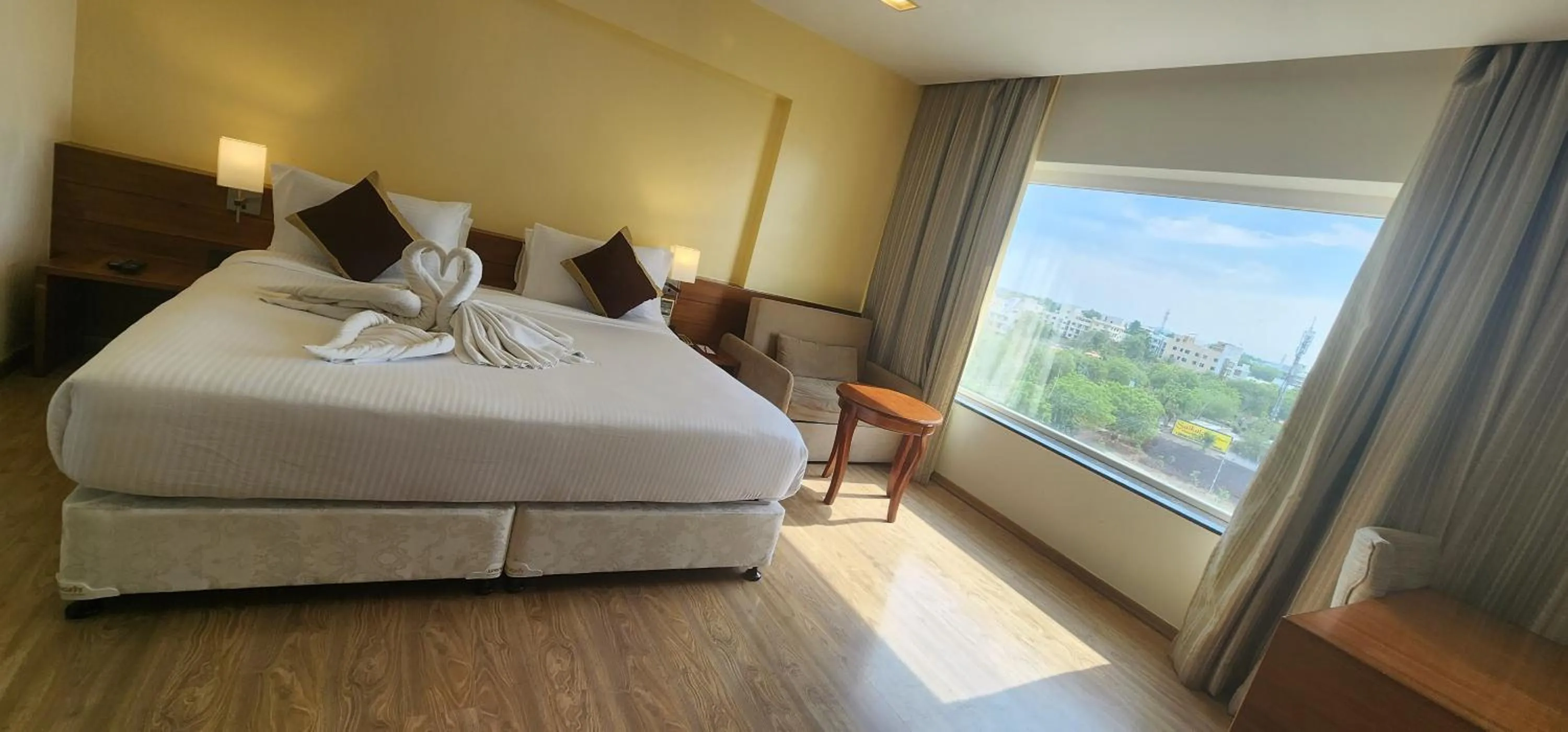 View (from property/room), Bed in Temple Tree Hotel Shirdi, a member of Radisson Individuals