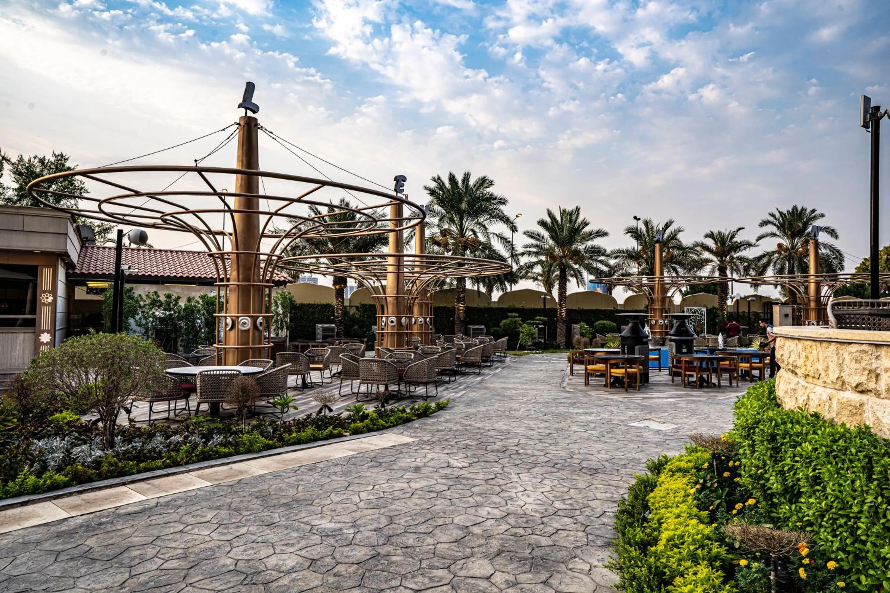 Restaurant/places to eat in Babylon Rotana Hotel