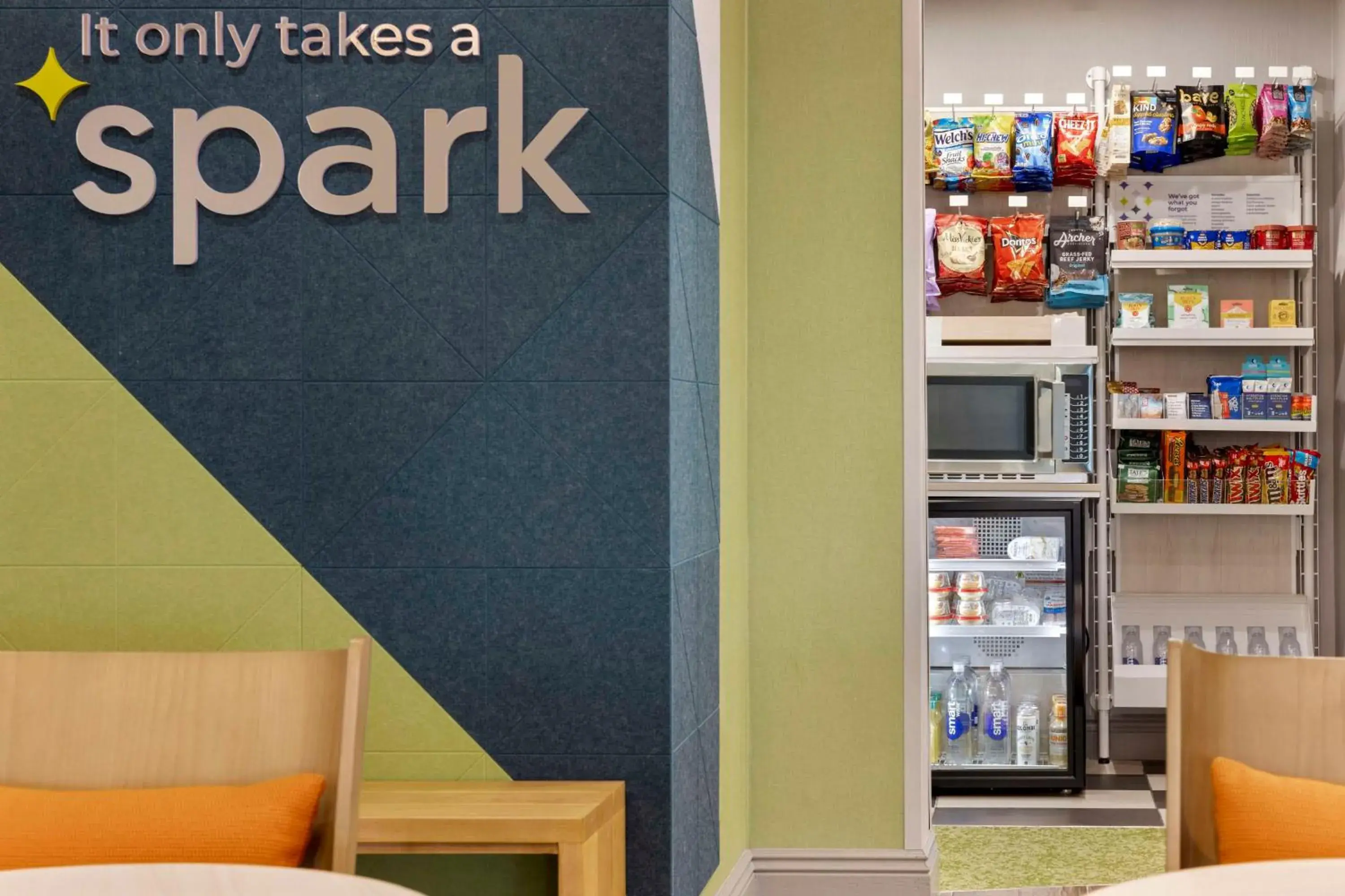 Restaurant/places to eat in Spark By Hilton Newcomerstown Restaurant/places to eat in Spark By Hilton Newcomerstown