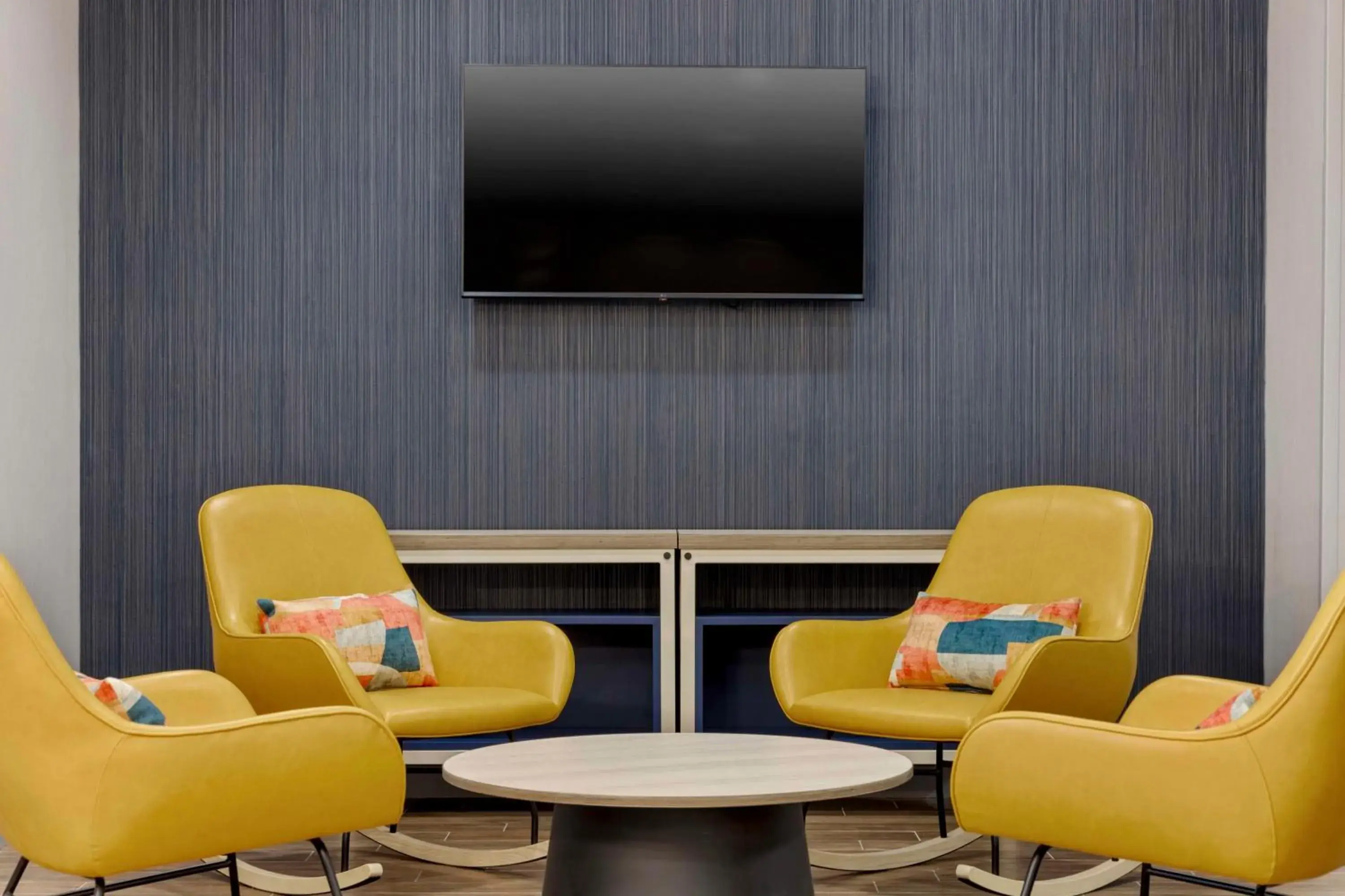 Lobby or reception in Spark By Hilton Newcomerstown Lobby or reception in Spark By Hilton Newcomerstown