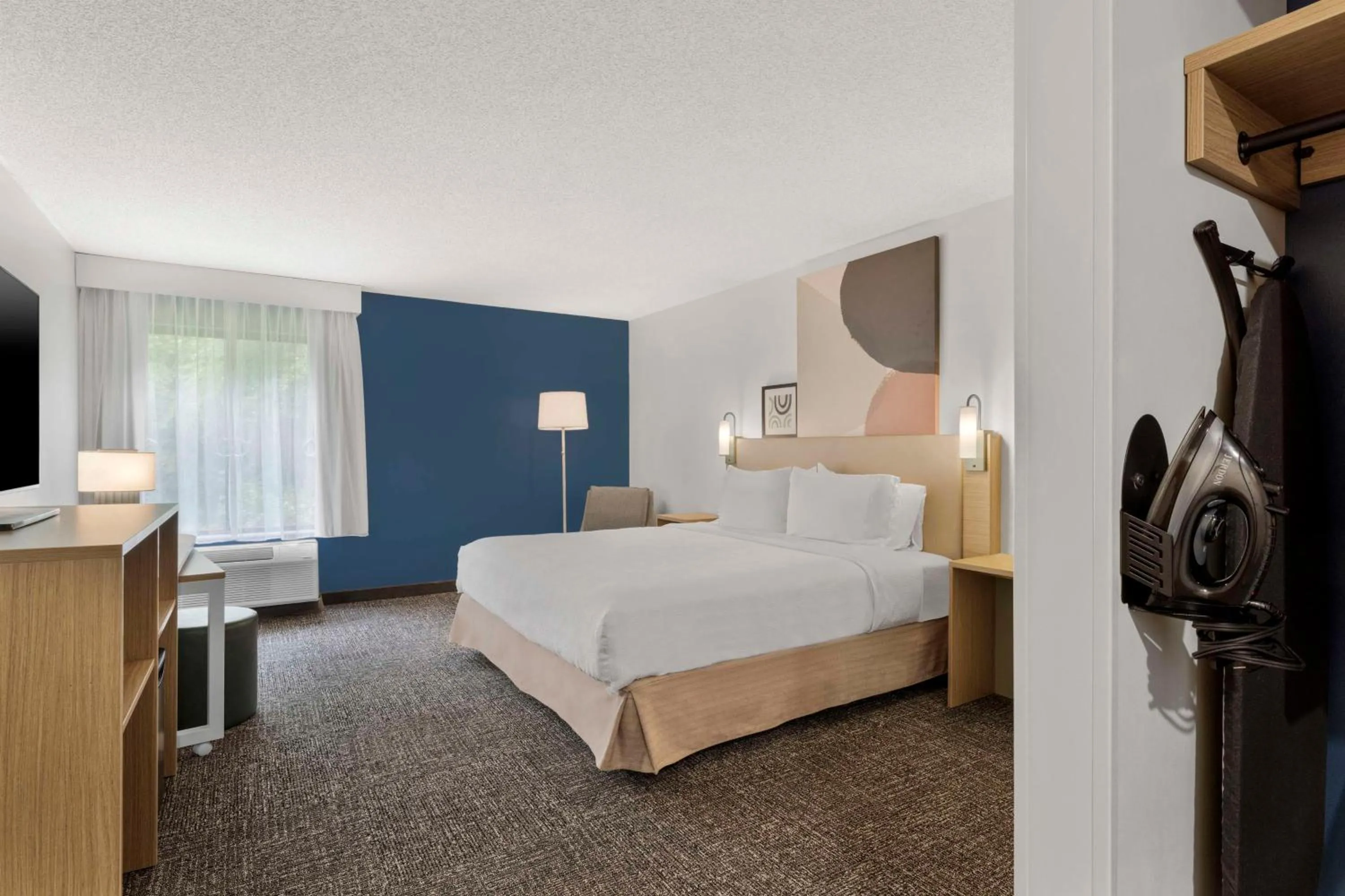 Bed in Spark By Hilton Newcomerstown