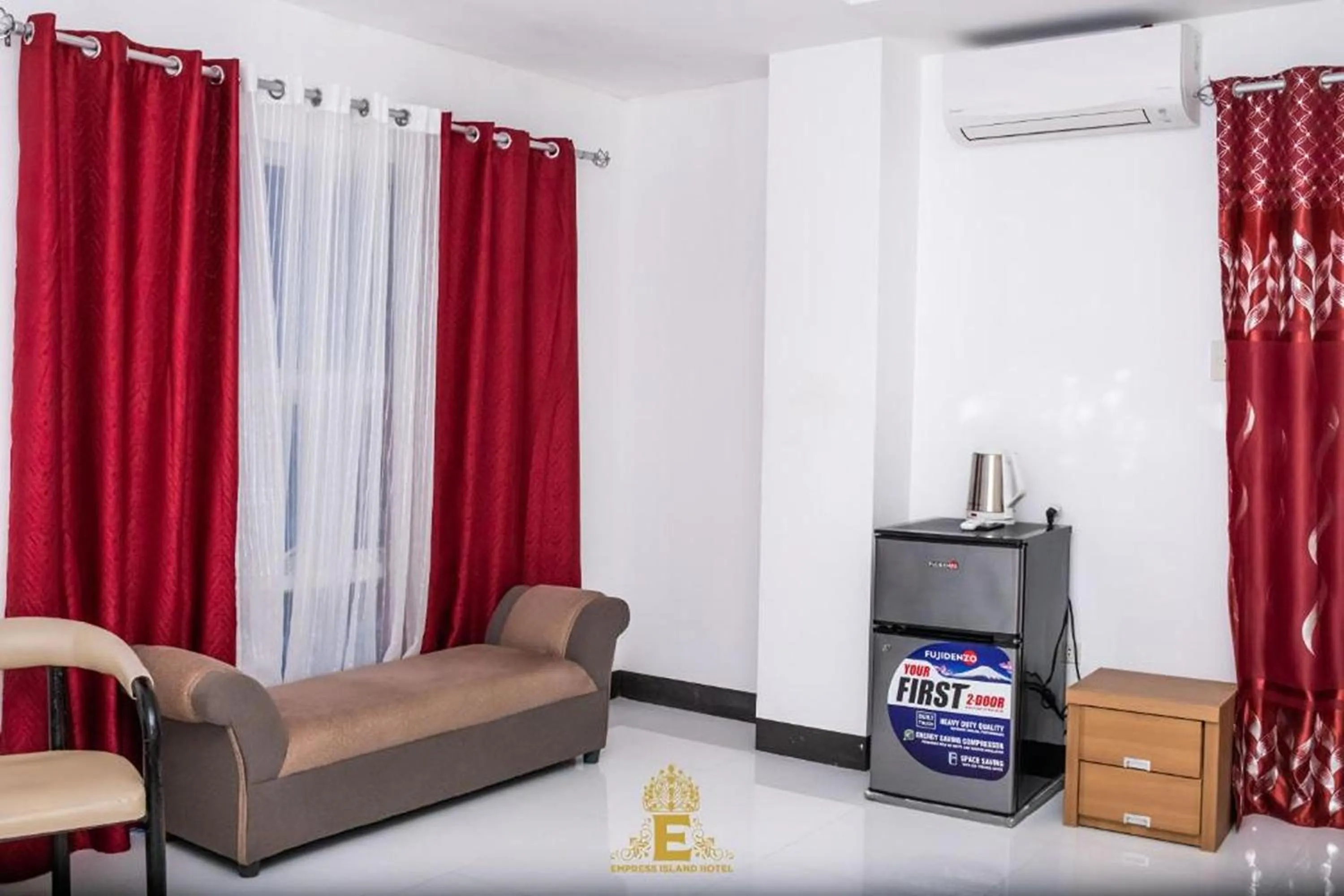 Seating area in Empress Island Hotel