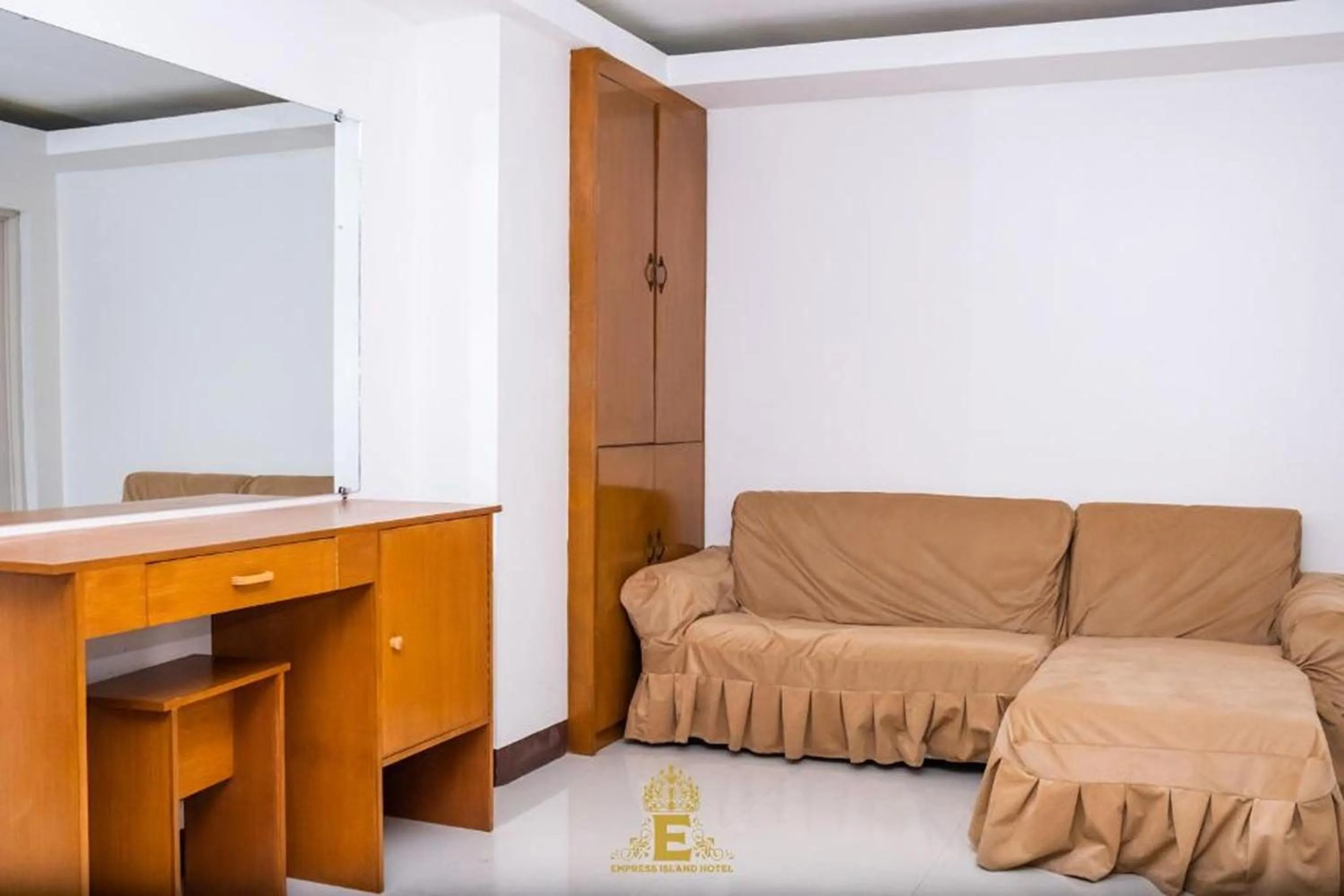 Seating area in Empress Island Hotel