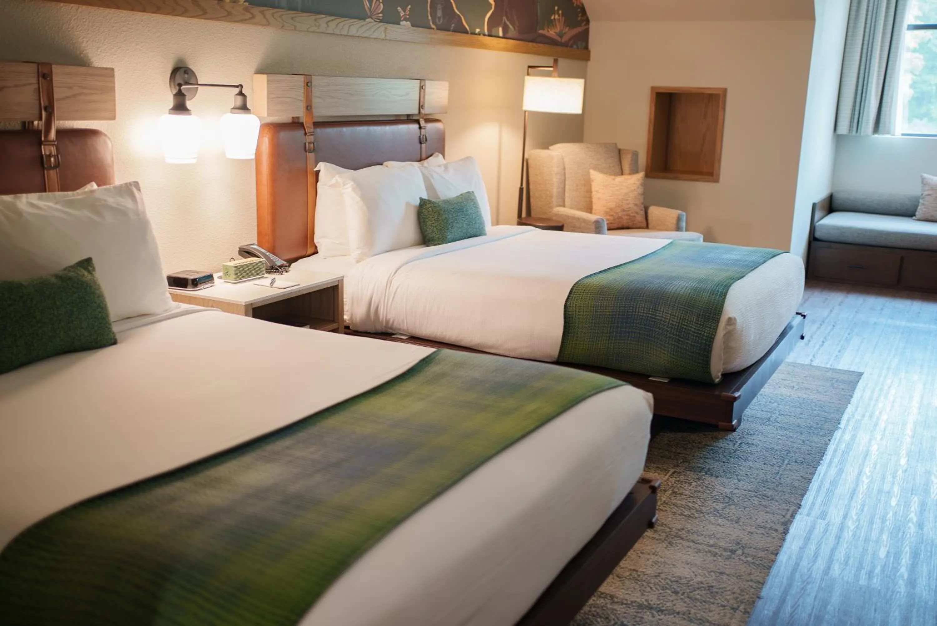 Bed in Dollywood's HeartSong Lodge & Resort