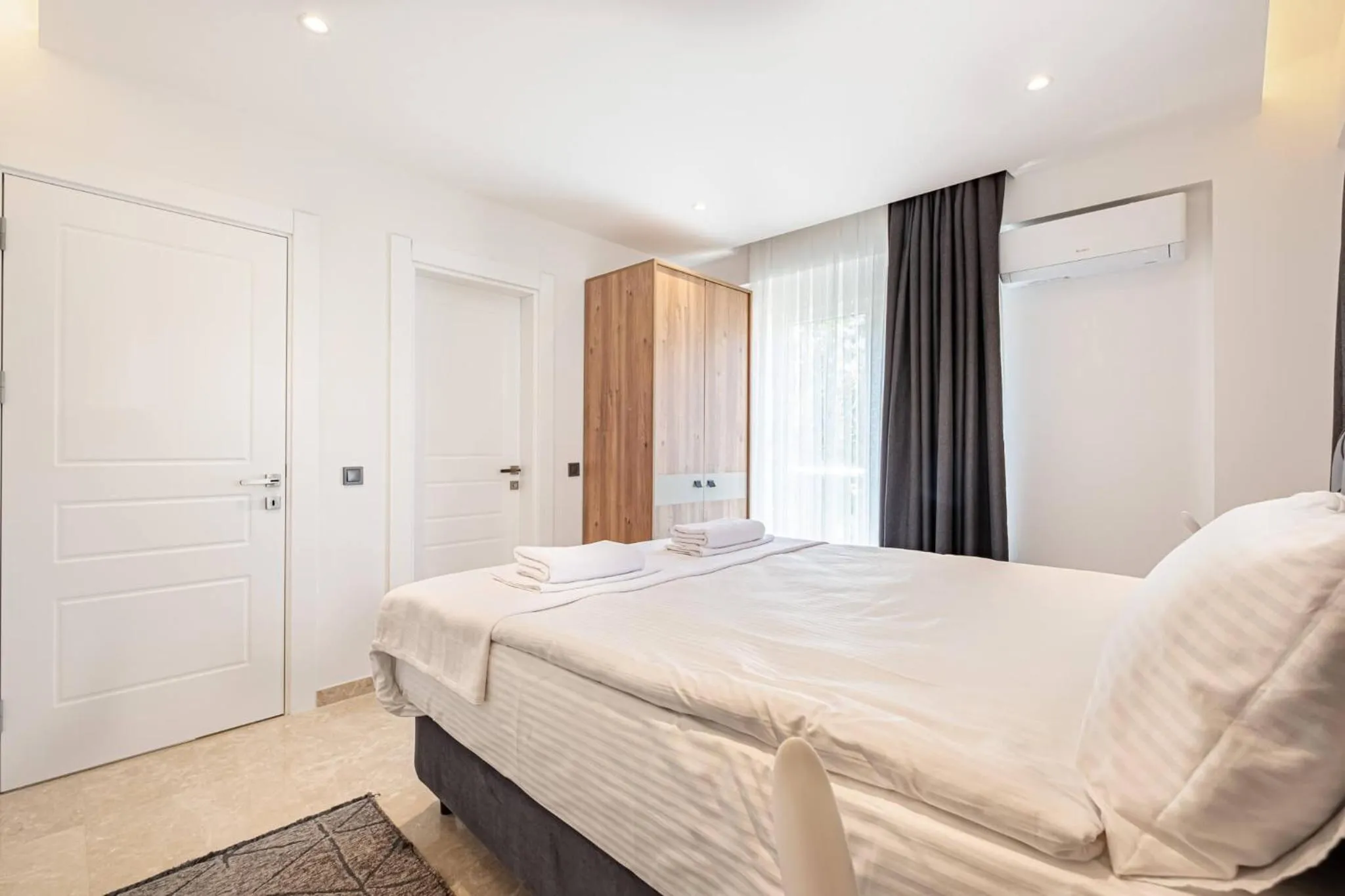 Bed in Belek Deluxe Suit