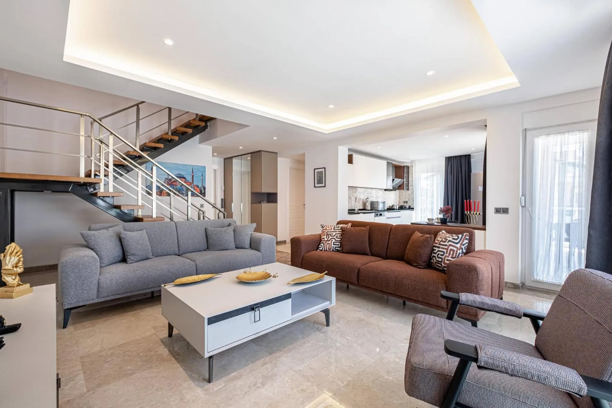 Seating area in Belek Deluxe Suit