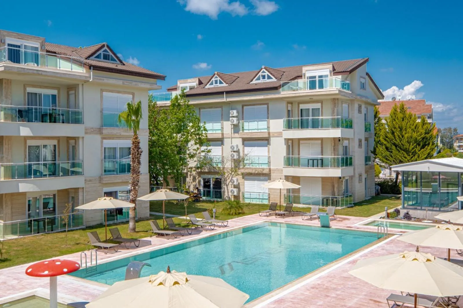 Property building in Belek Deluxe Suit