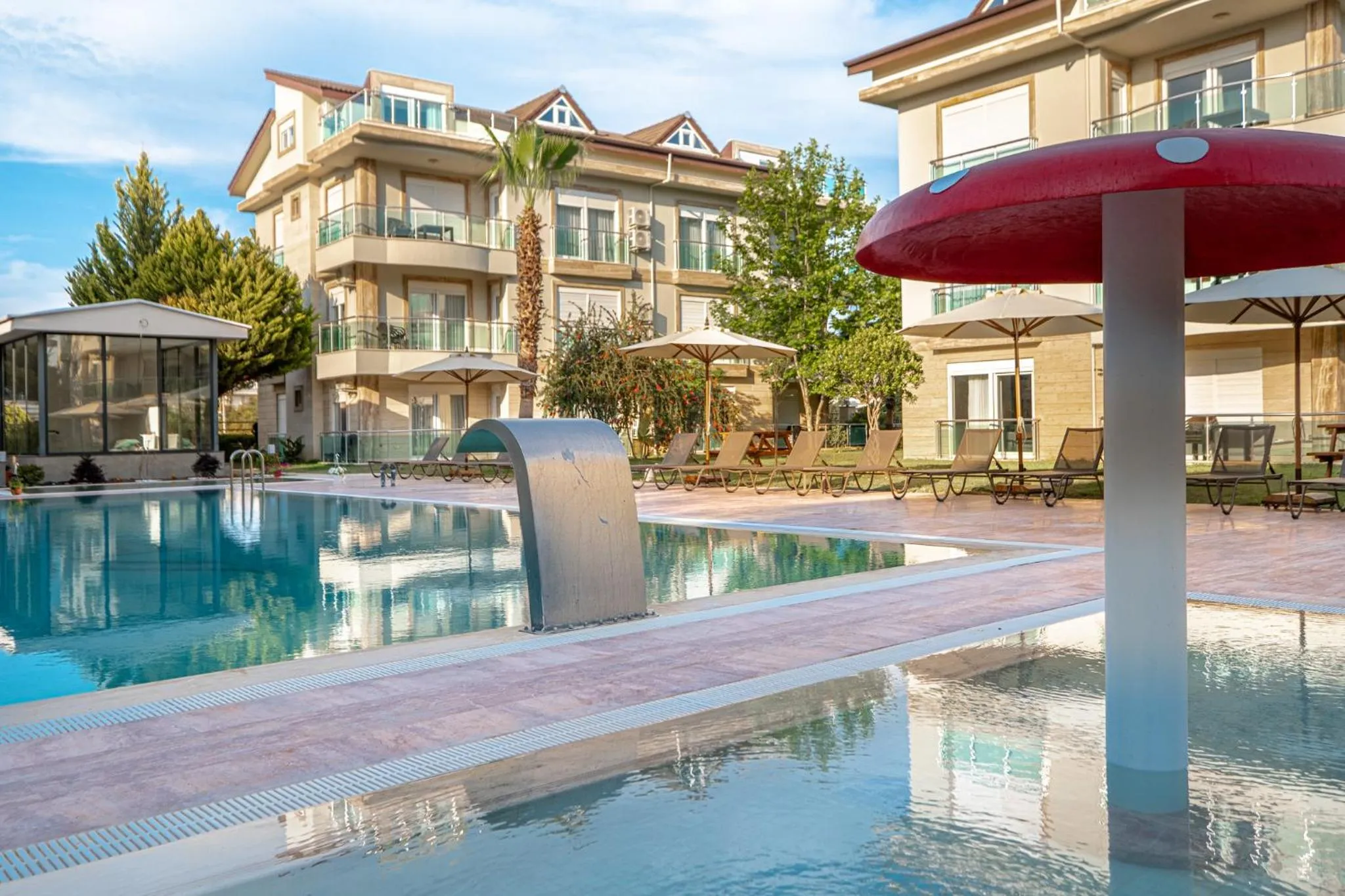 Swimming pool in Belek Deluxe Suit