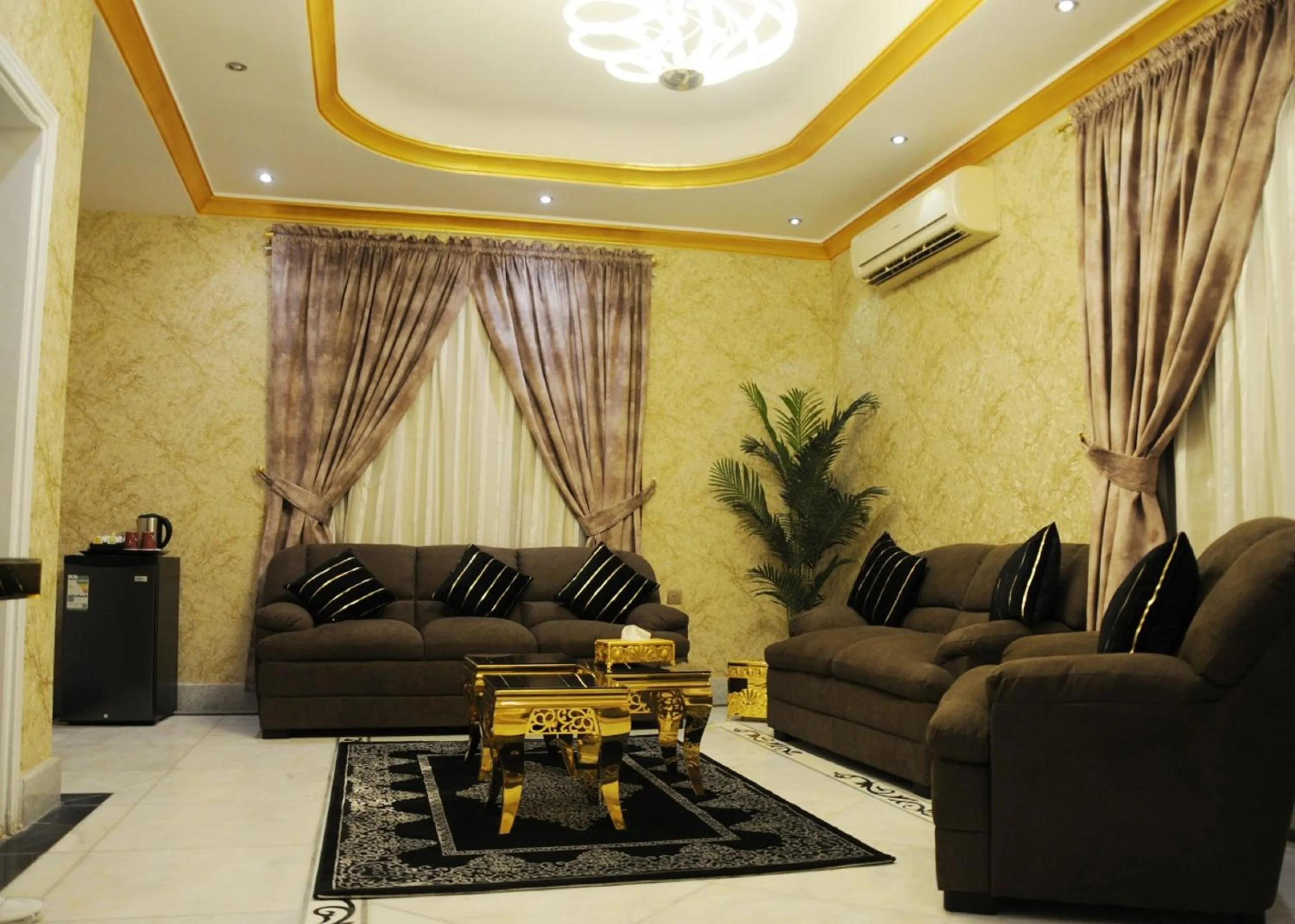Living room in Al Nabarees Al Masi Hotel