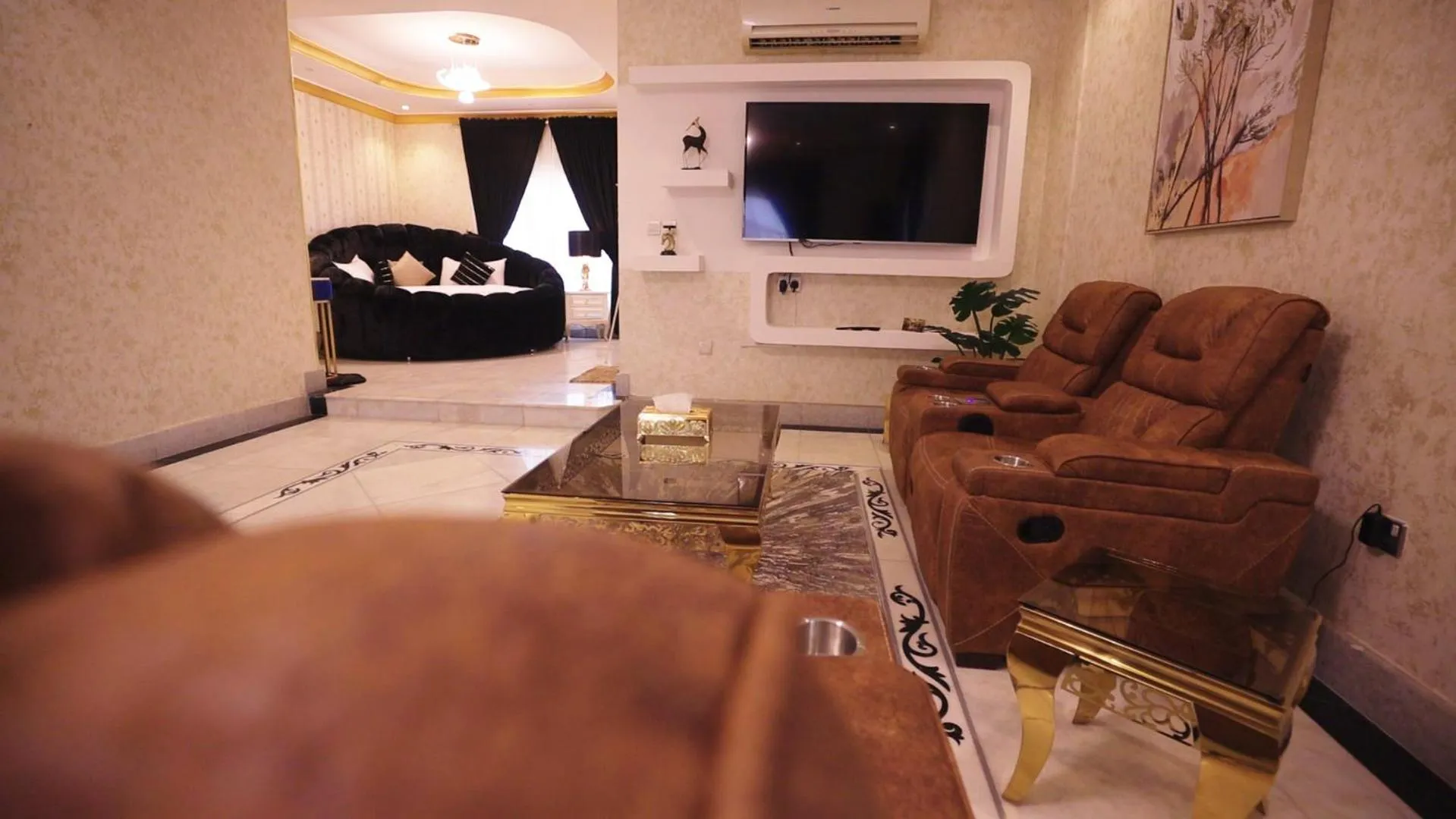 Living room in Al Nabarees Al Masi Hotel