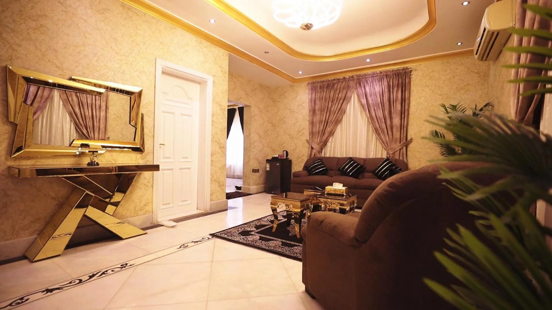 VIP in Al Nabarees Al Masi Hotel