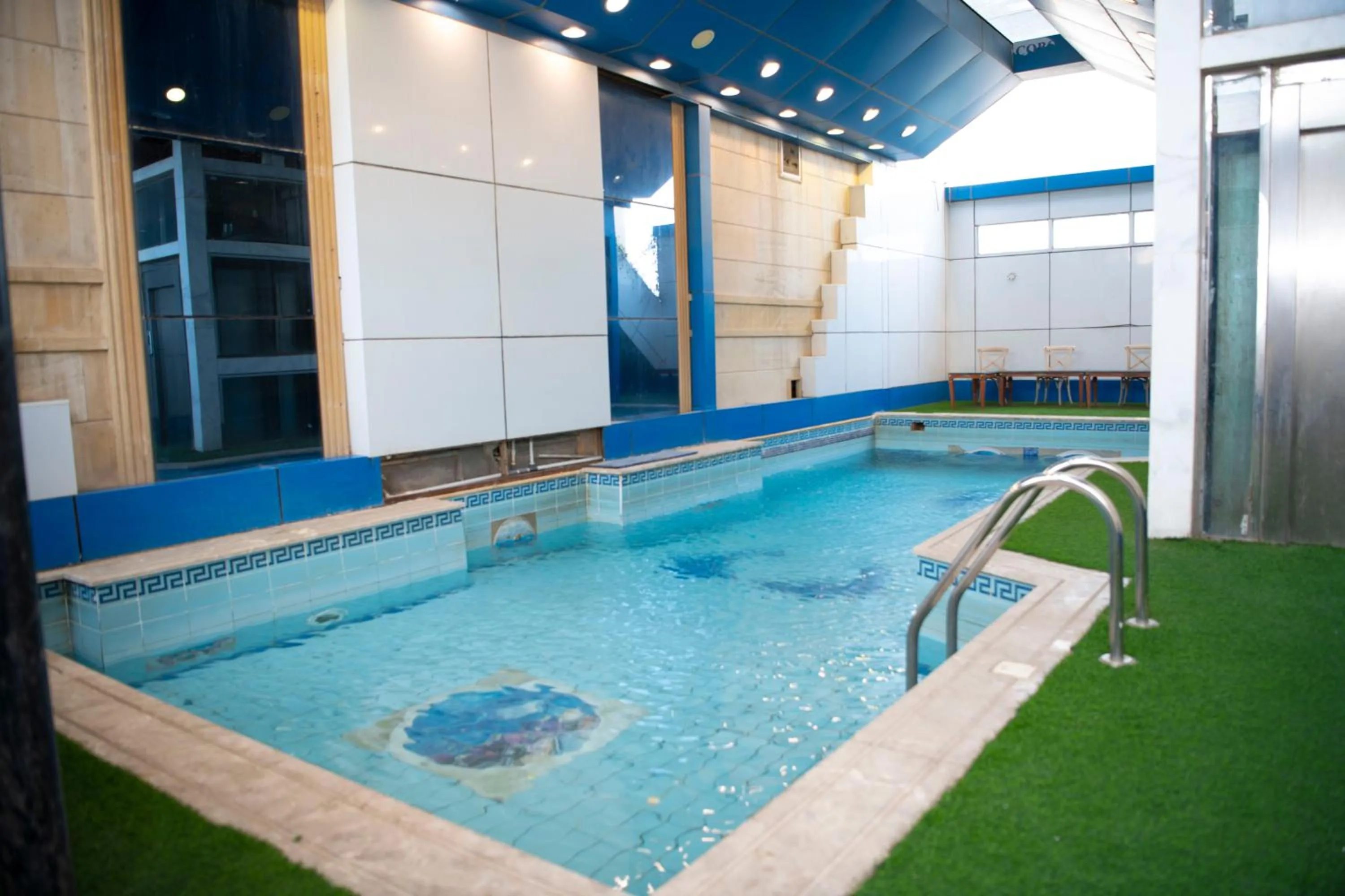 Swimming pool in Al Nabarees Al Masi Hotel