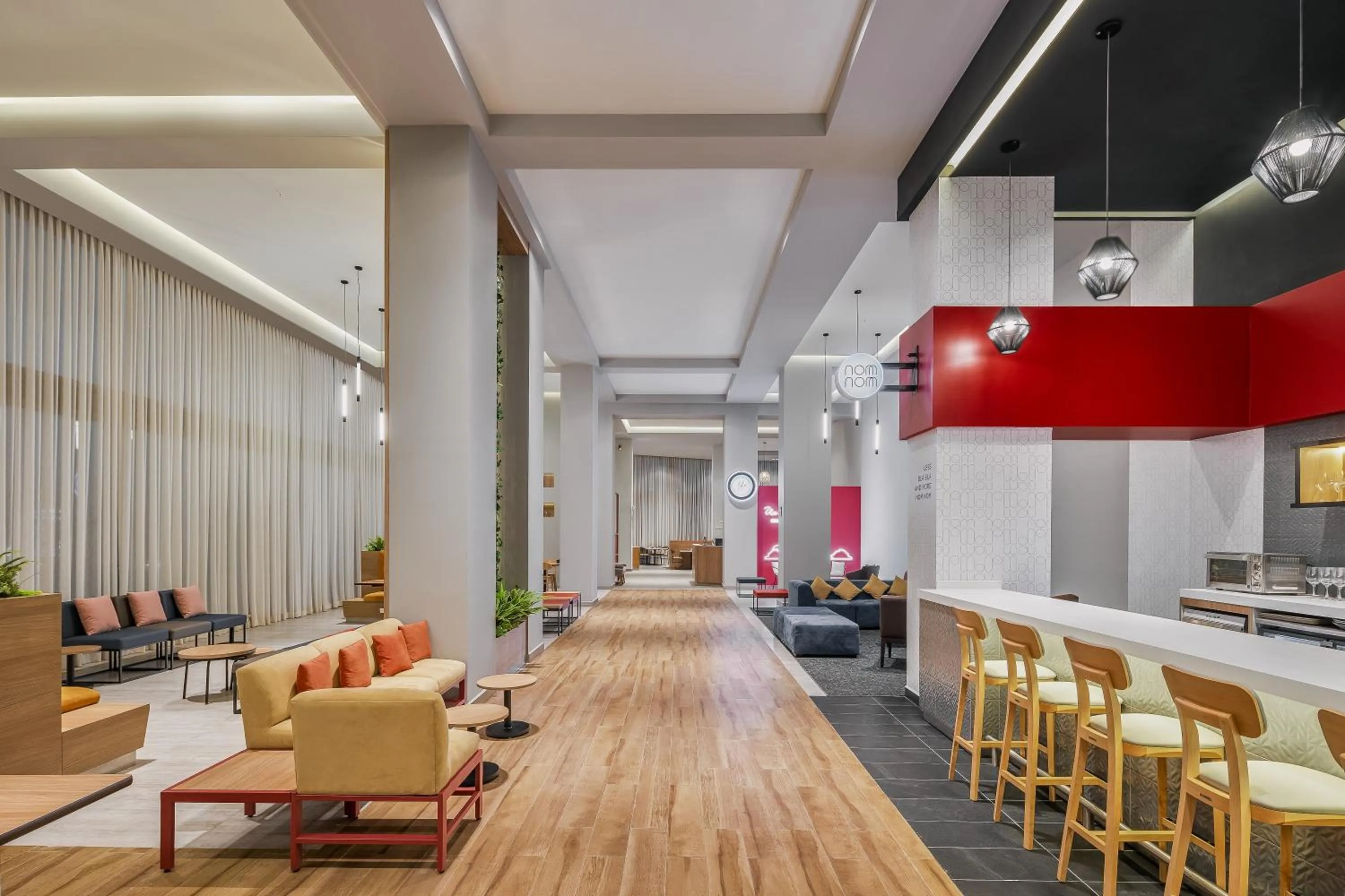 Lounge or bar in Fiesta Inn Mazatlán