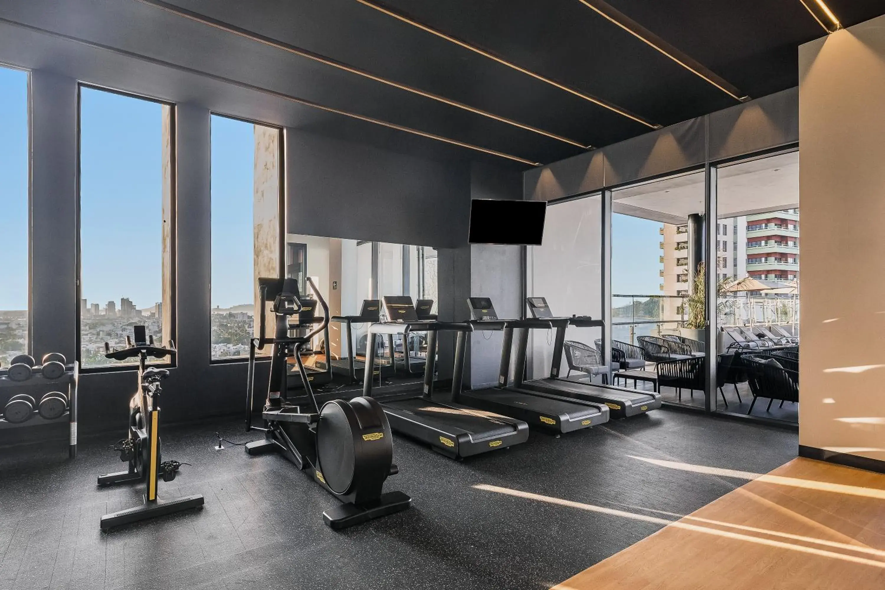 Fitness centre/facilities in Fiesta Inn Mazatlán Fitness centre/facilities in Fiesta Inn Mazatlán