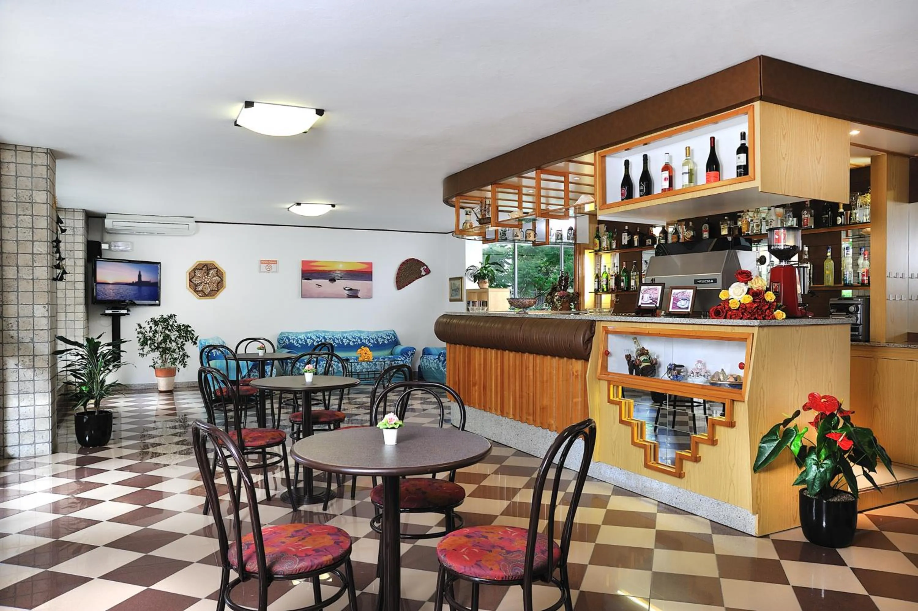 Lounge or bar in Hotel Atis