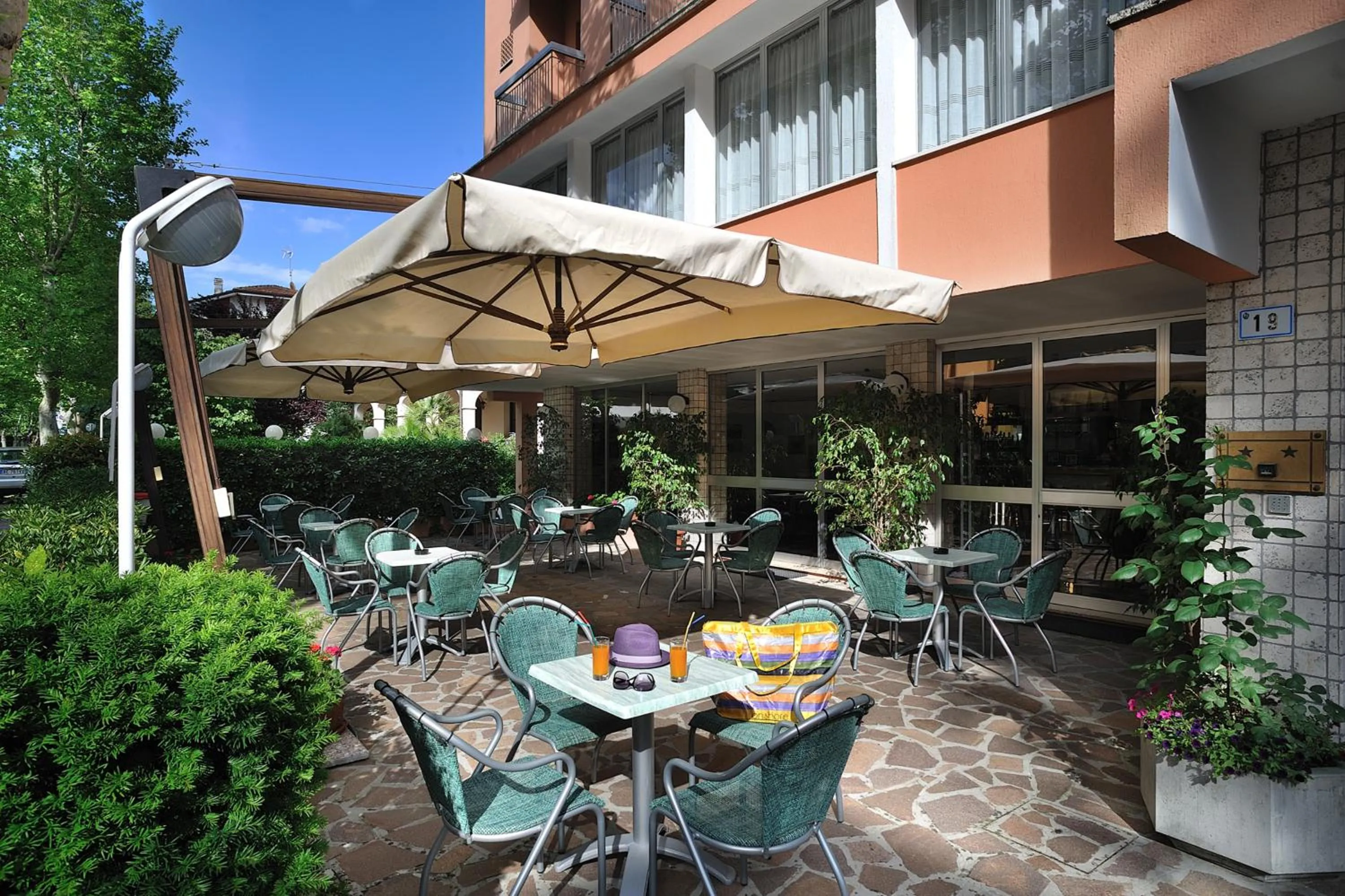 Patio in Hotel Atis