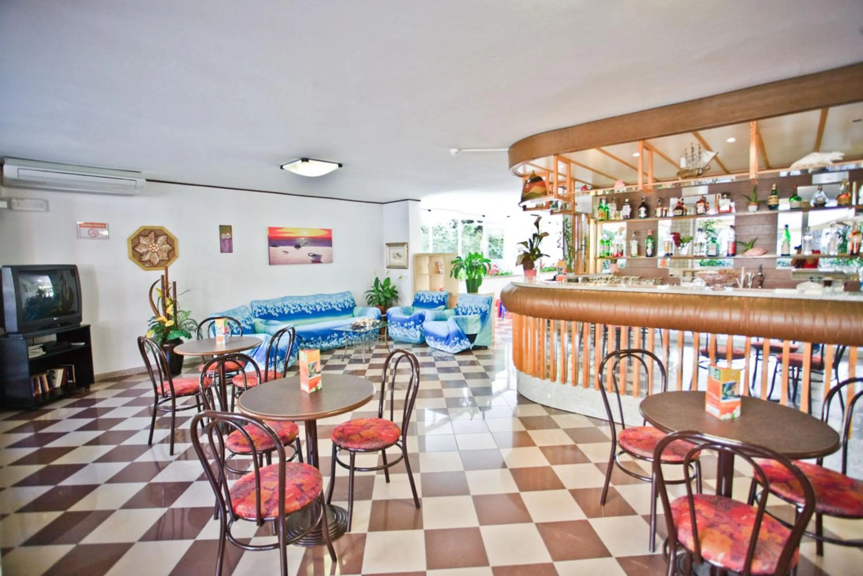 Lounge or bar in Hotel Atis