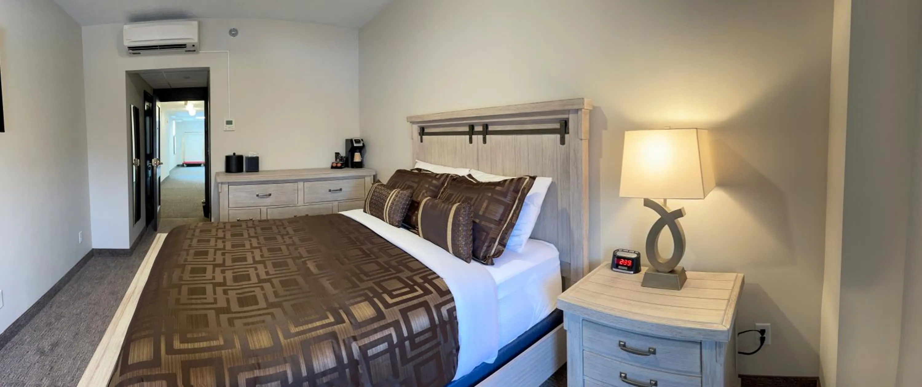 Bed in The Alonzo Ward Hotel