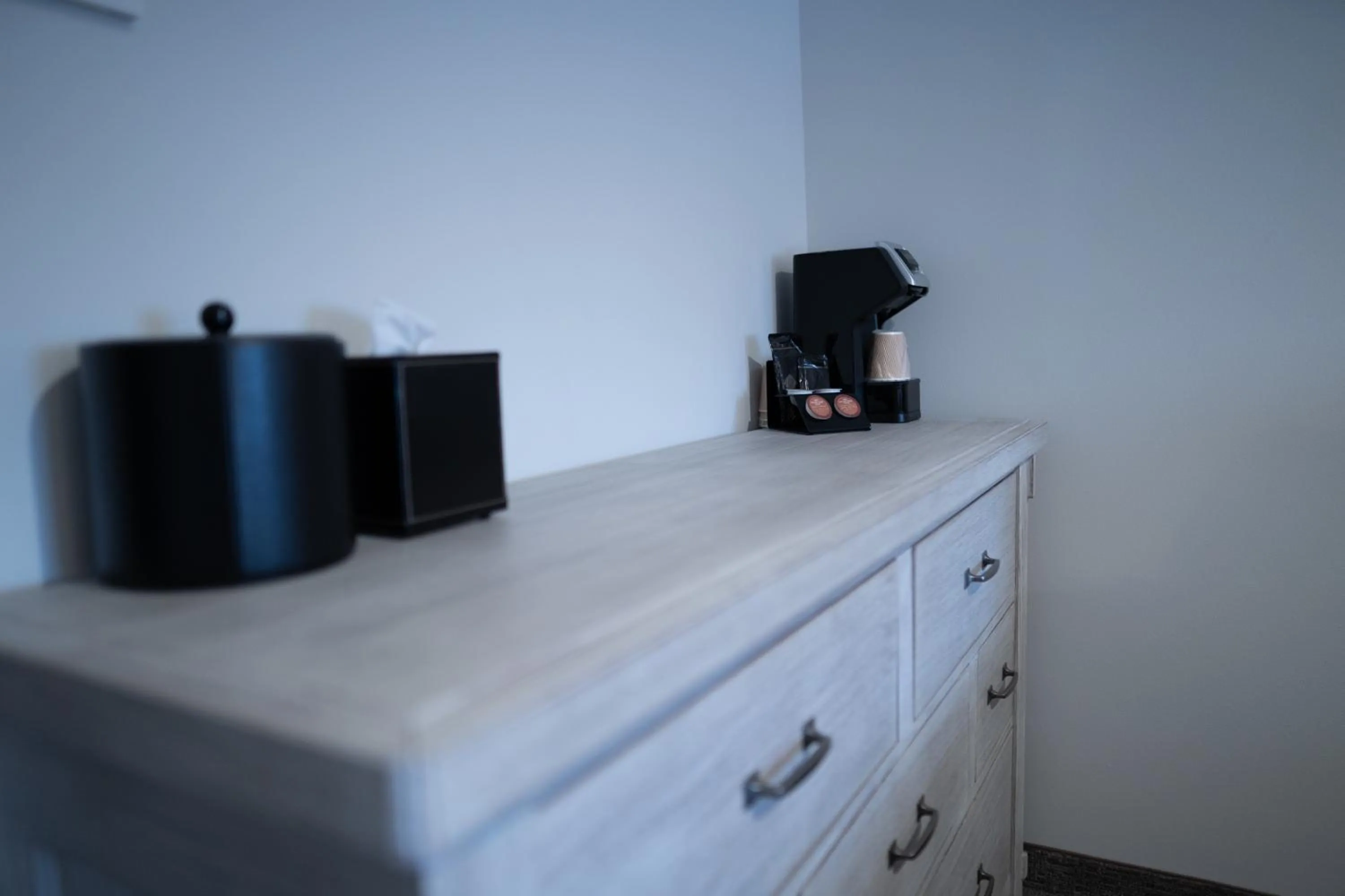 Coffee/tea facilities in The Alonzo Ward Hotel