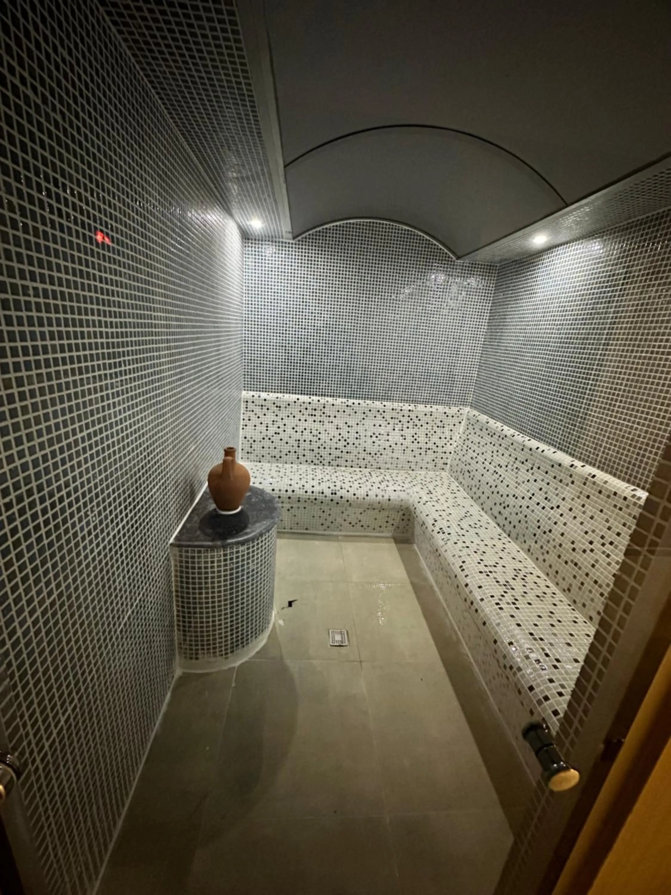 Bathroom in SiDE GOLDEN ROCK HOTEL&SPA